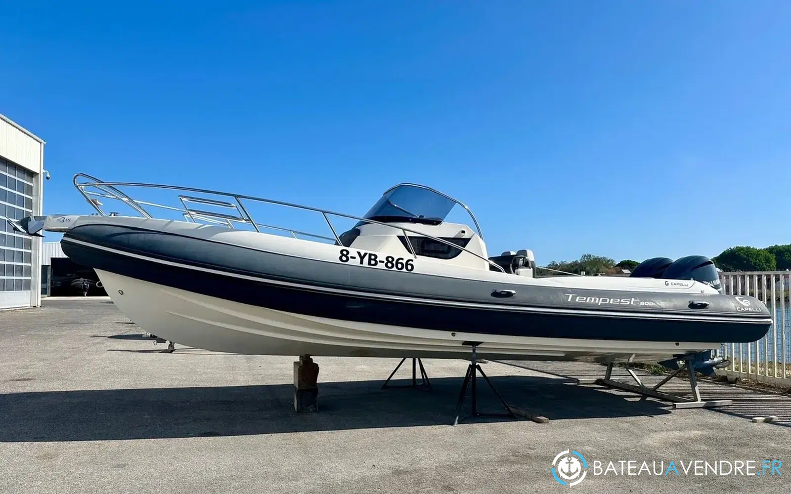 slider 0 Capelli Tempest 900 WA