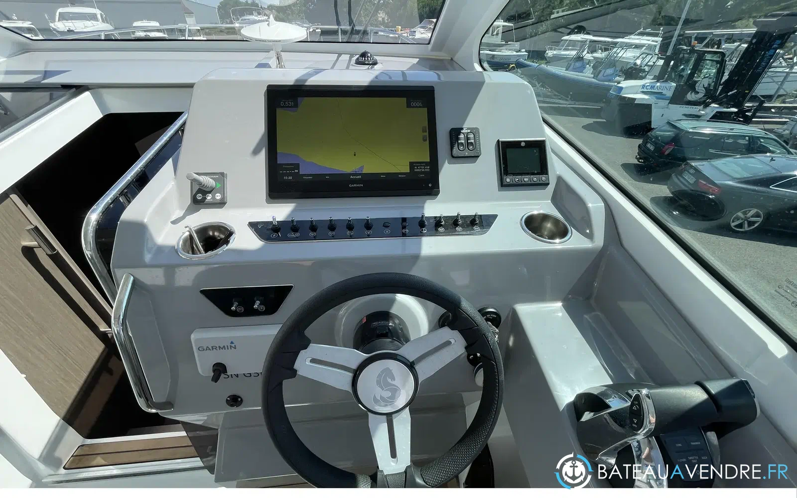 slider 10 Beneteau Gran Turismo 32