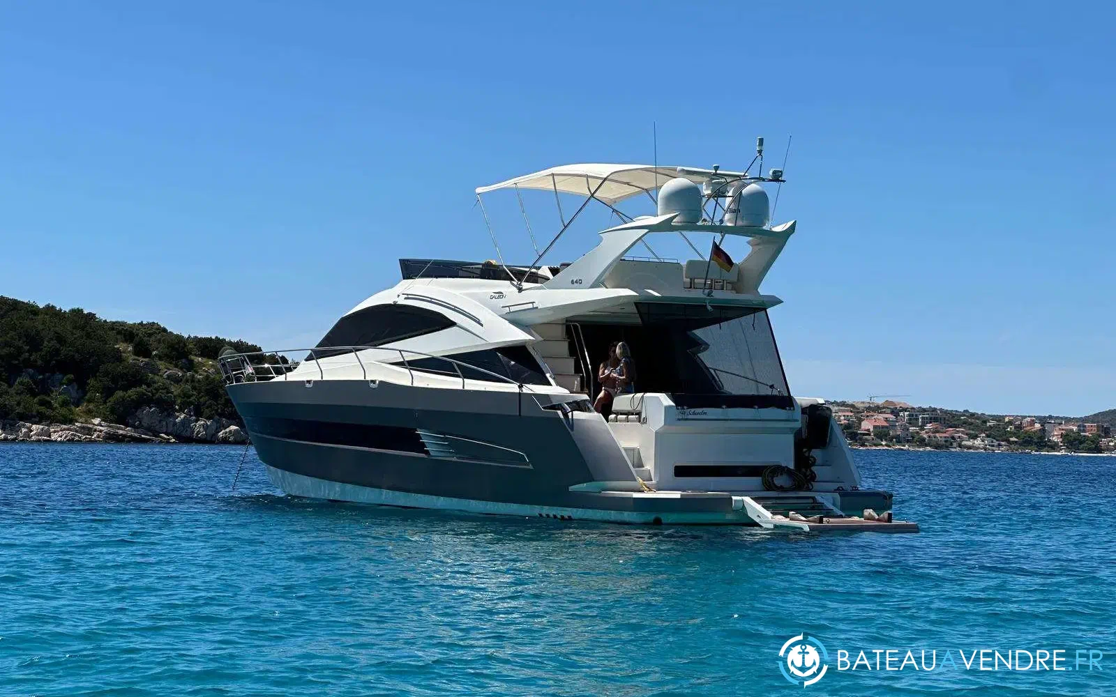 slider 17 Galeon 640 Fly