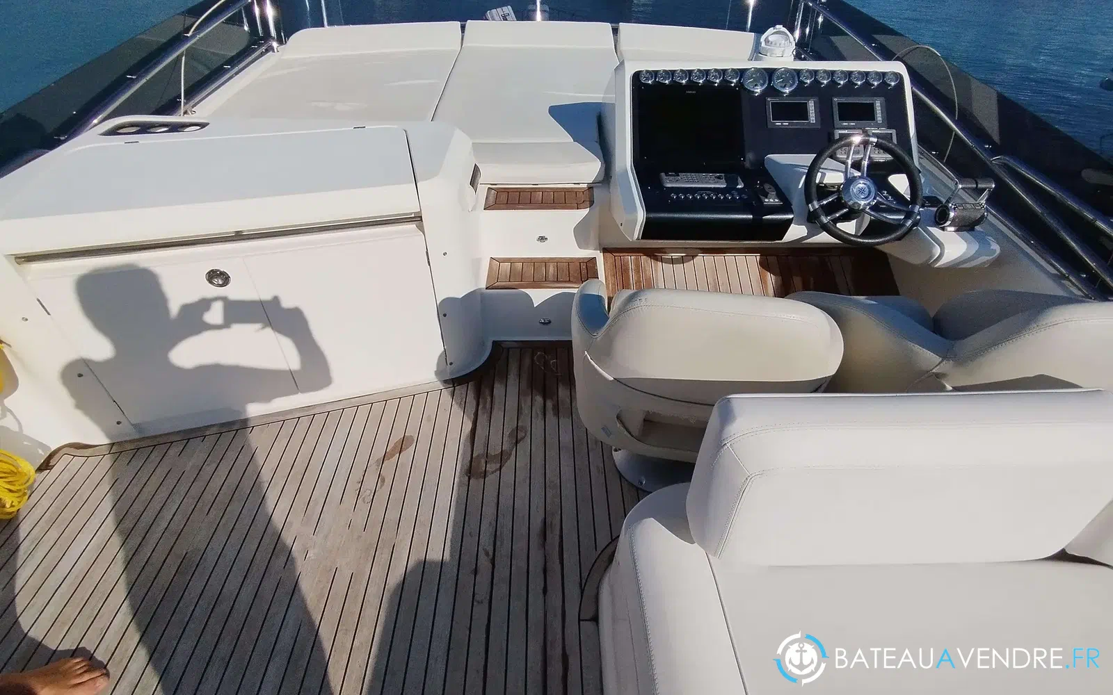slider 6 Galeon 640 Fly