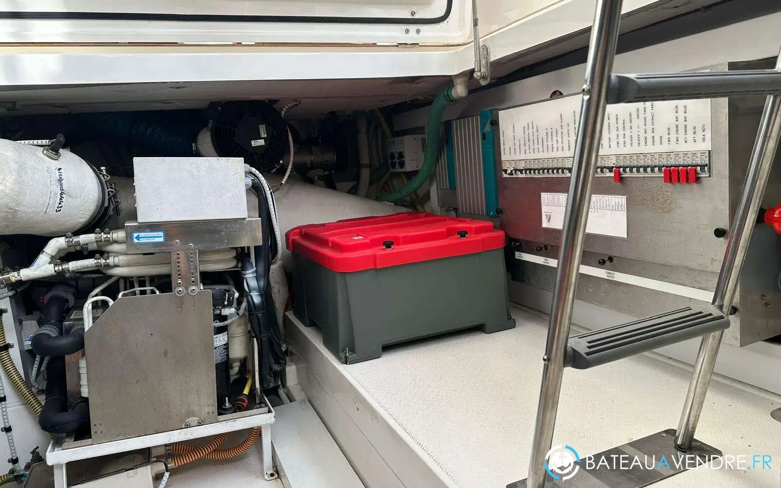slider 12 Fairline Phantom 48