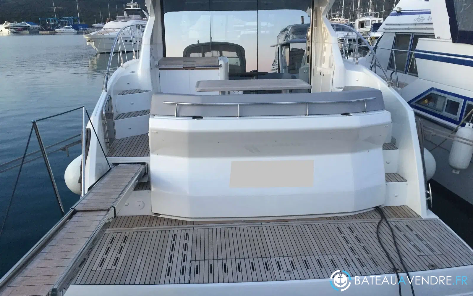 slider 9 Beneteau Gran Turismo 49