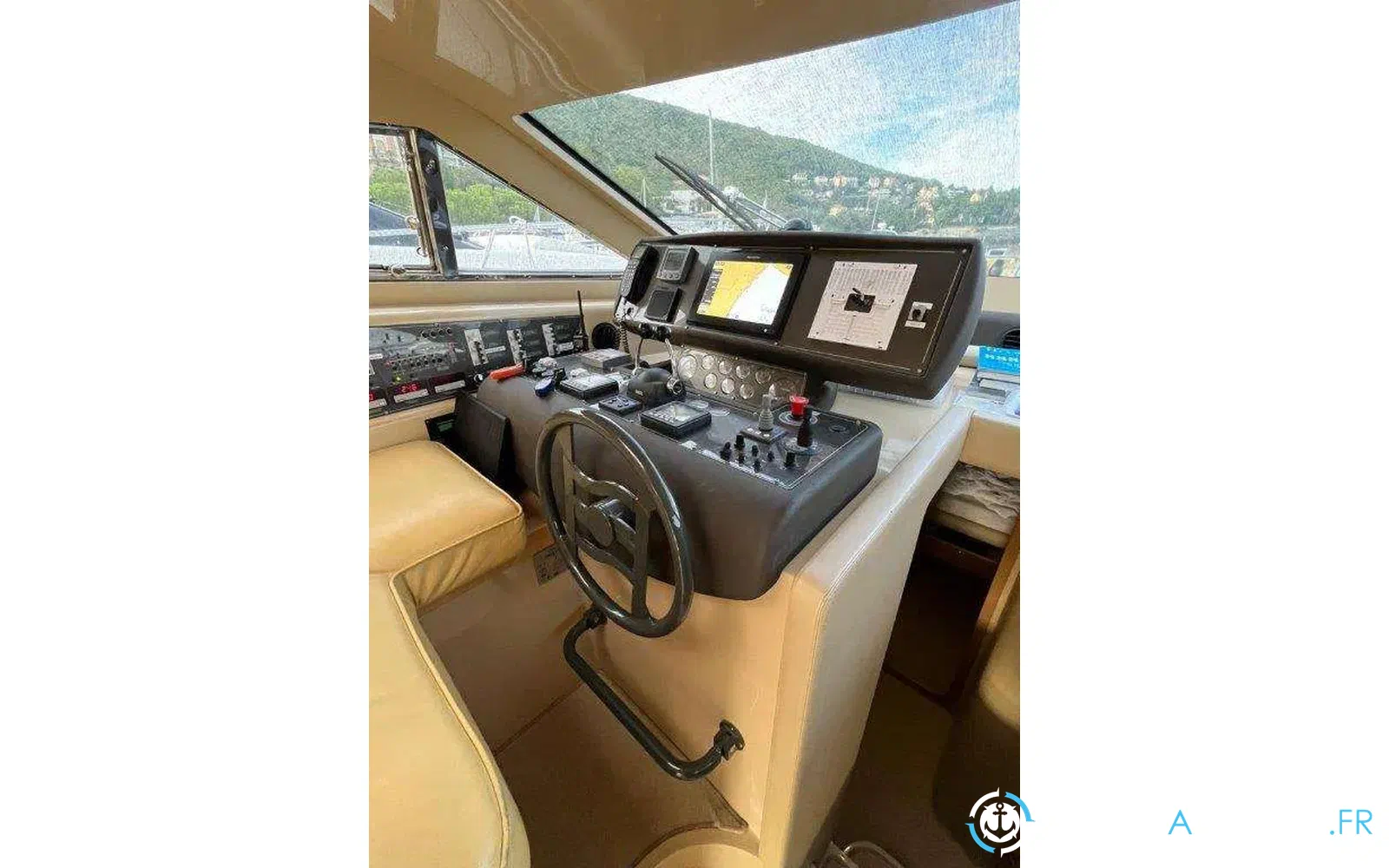 slider 10 Ferretti 460