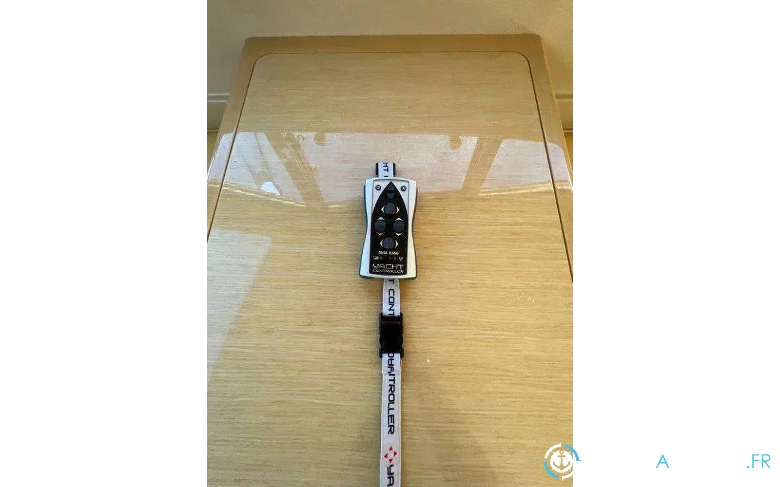 slider 12 Ferretti 460