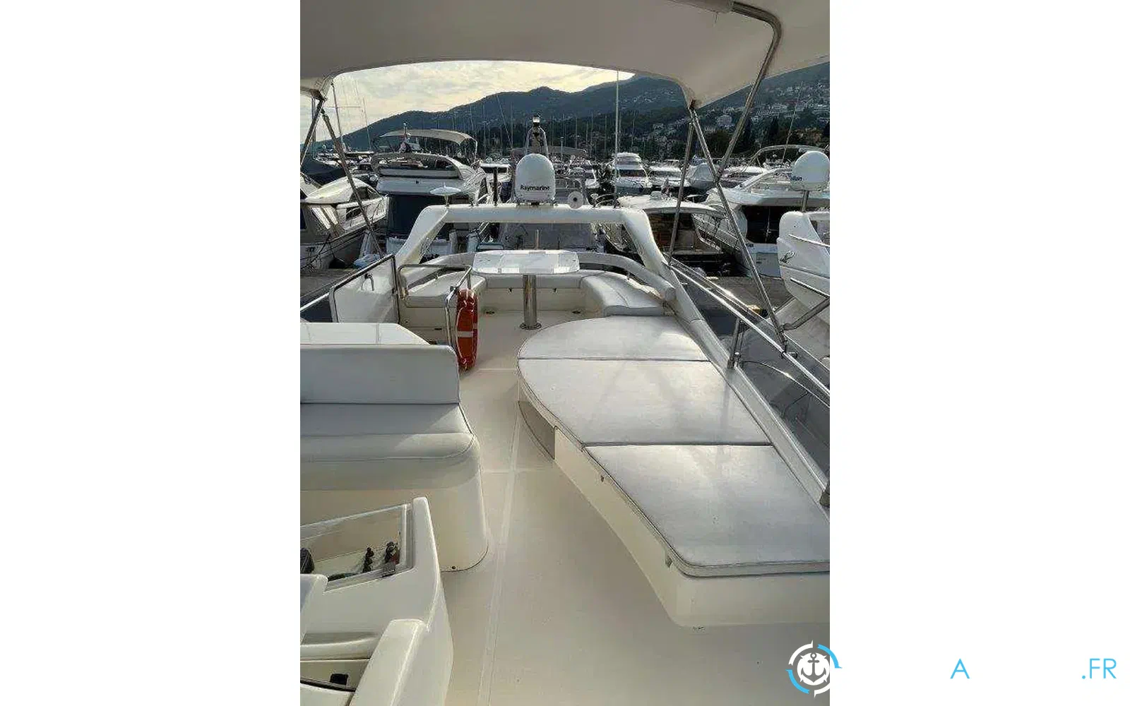 slider 13 Ferretti 460