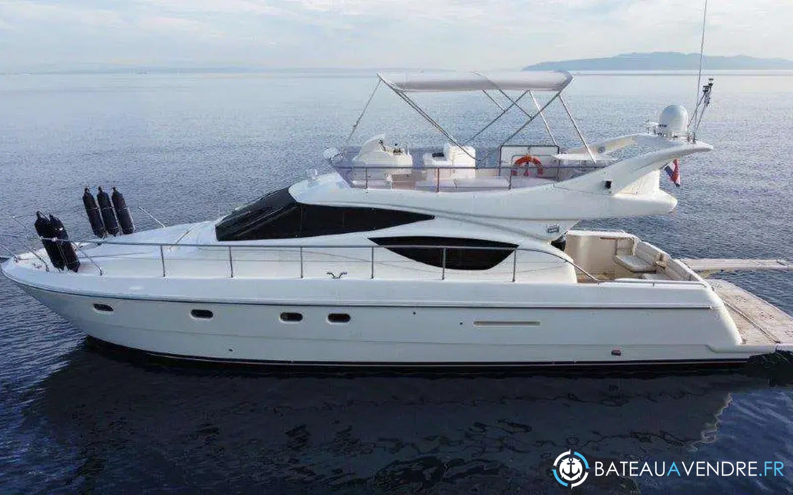 slider 14 Ferretti 460