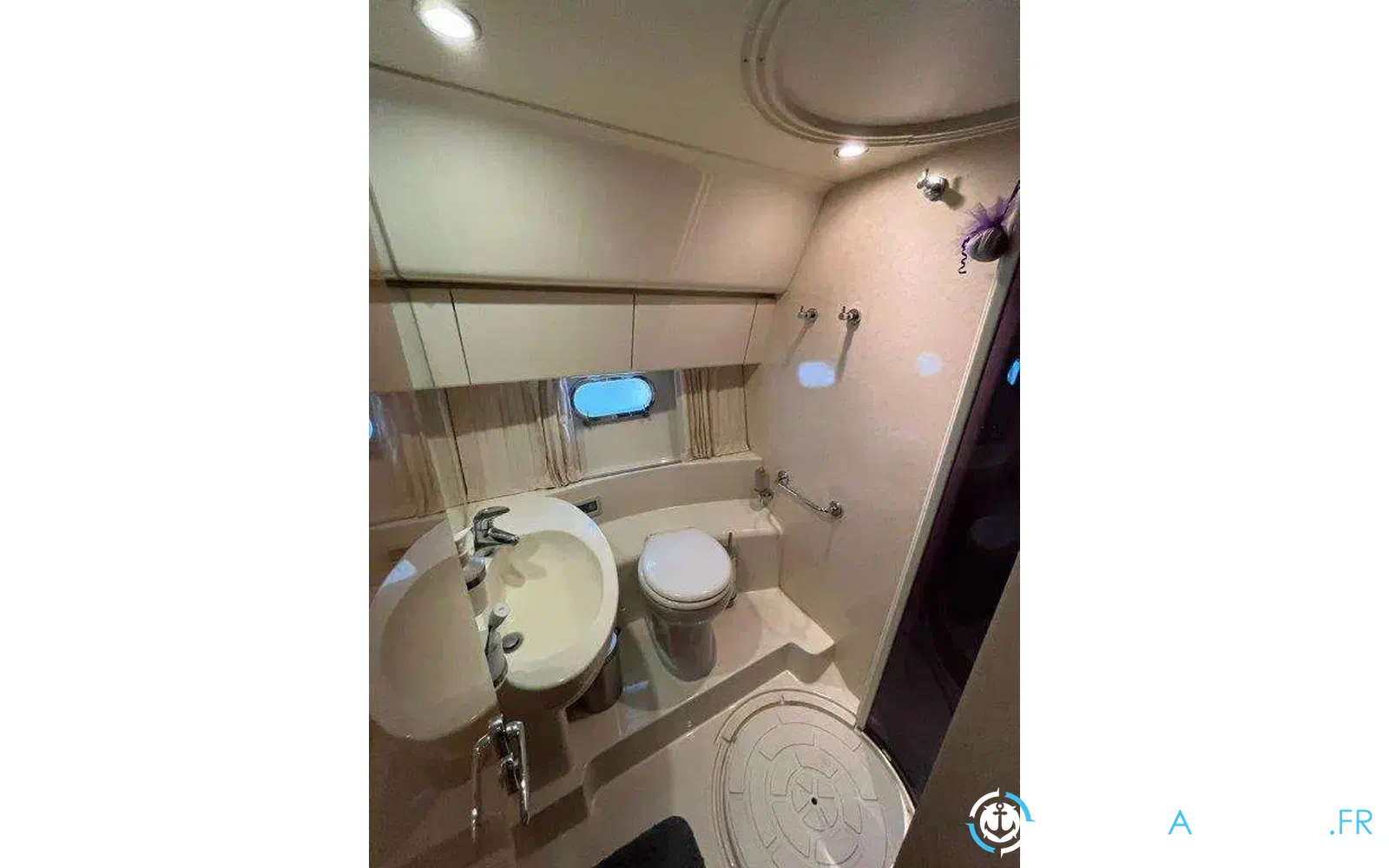 slider 15 Ferretti 460