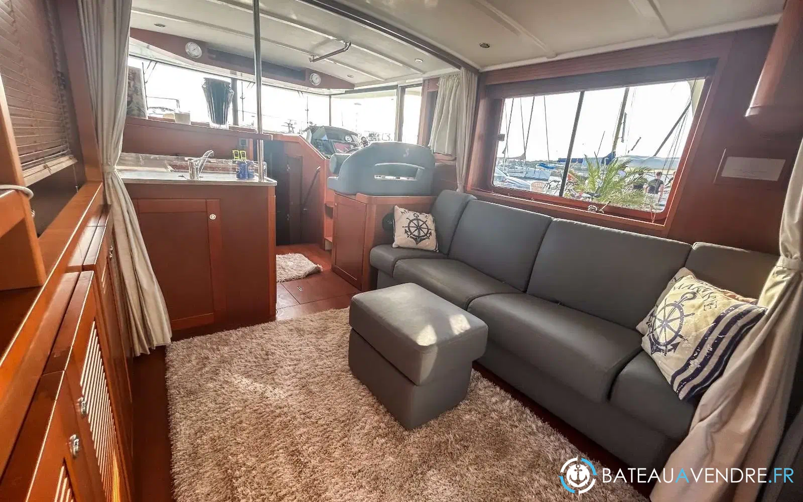 slider 1 Beneteau Swift Trawler 44