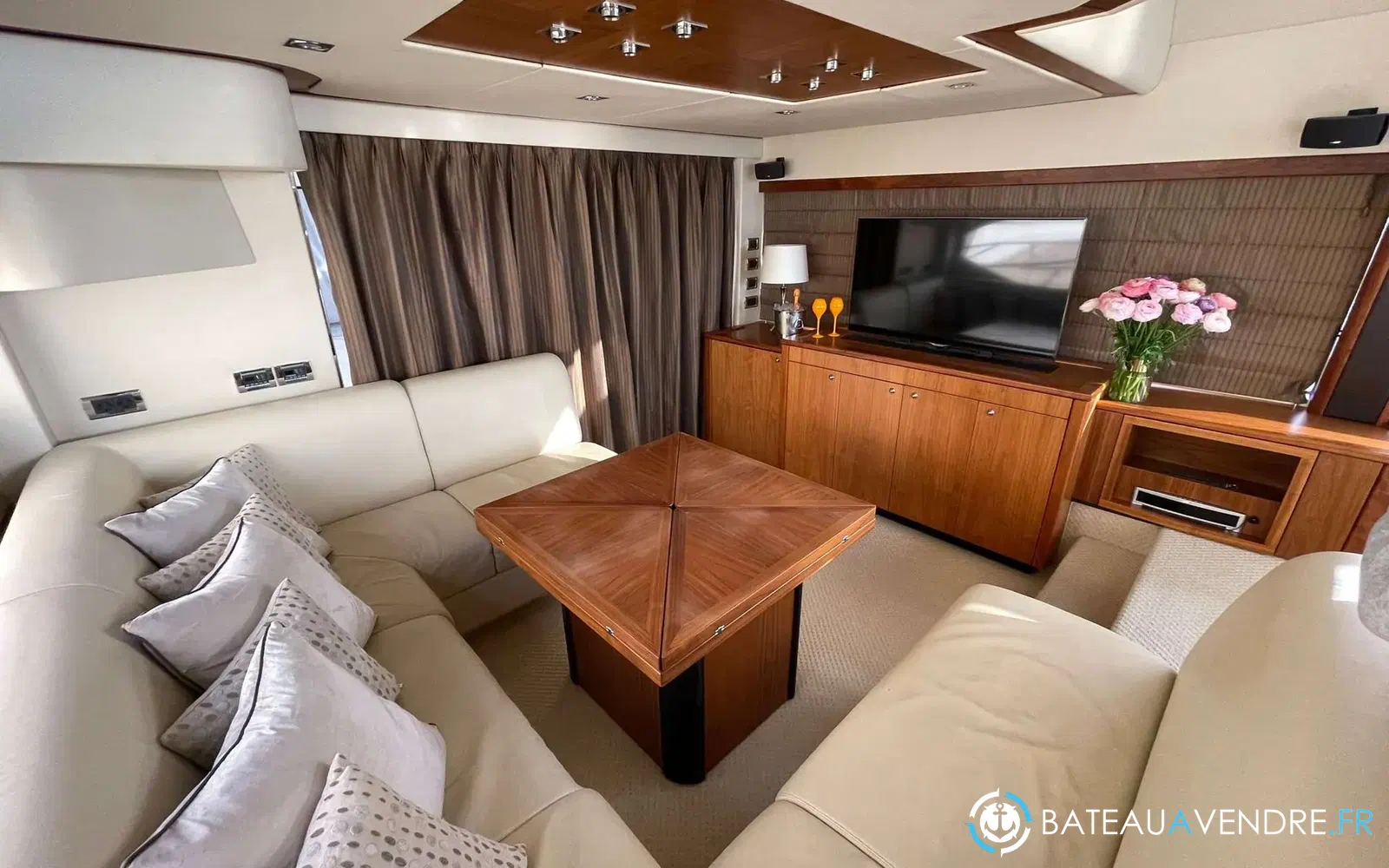 slider 10 Sunseeker Manhattan 60