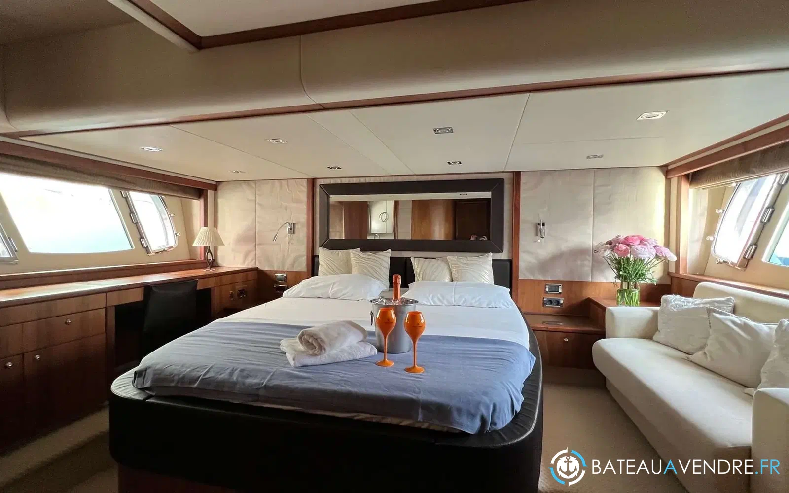 slider 19 Sunseeker Manhattan 60