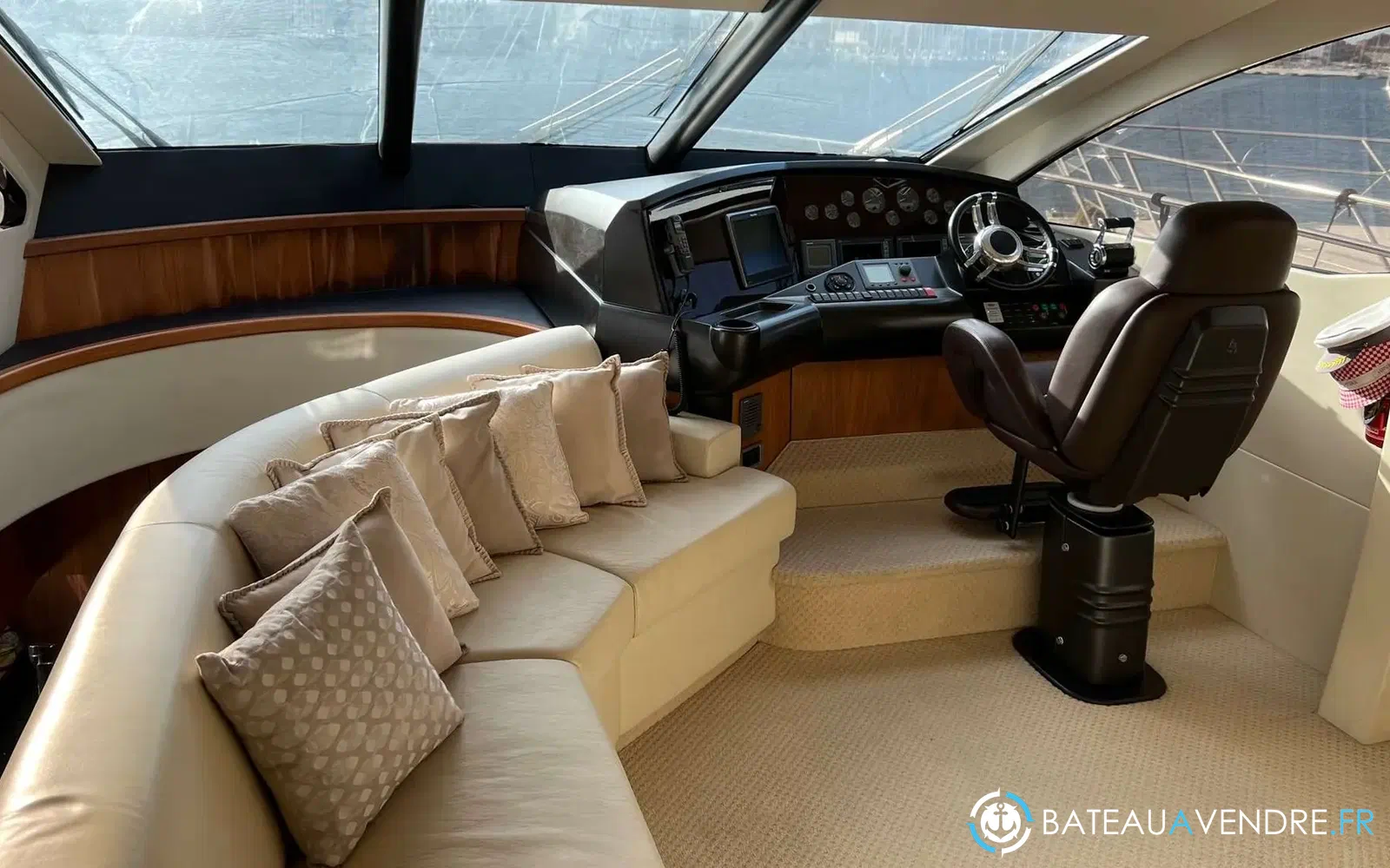 slider 25 Sunseeker Manhattan 60