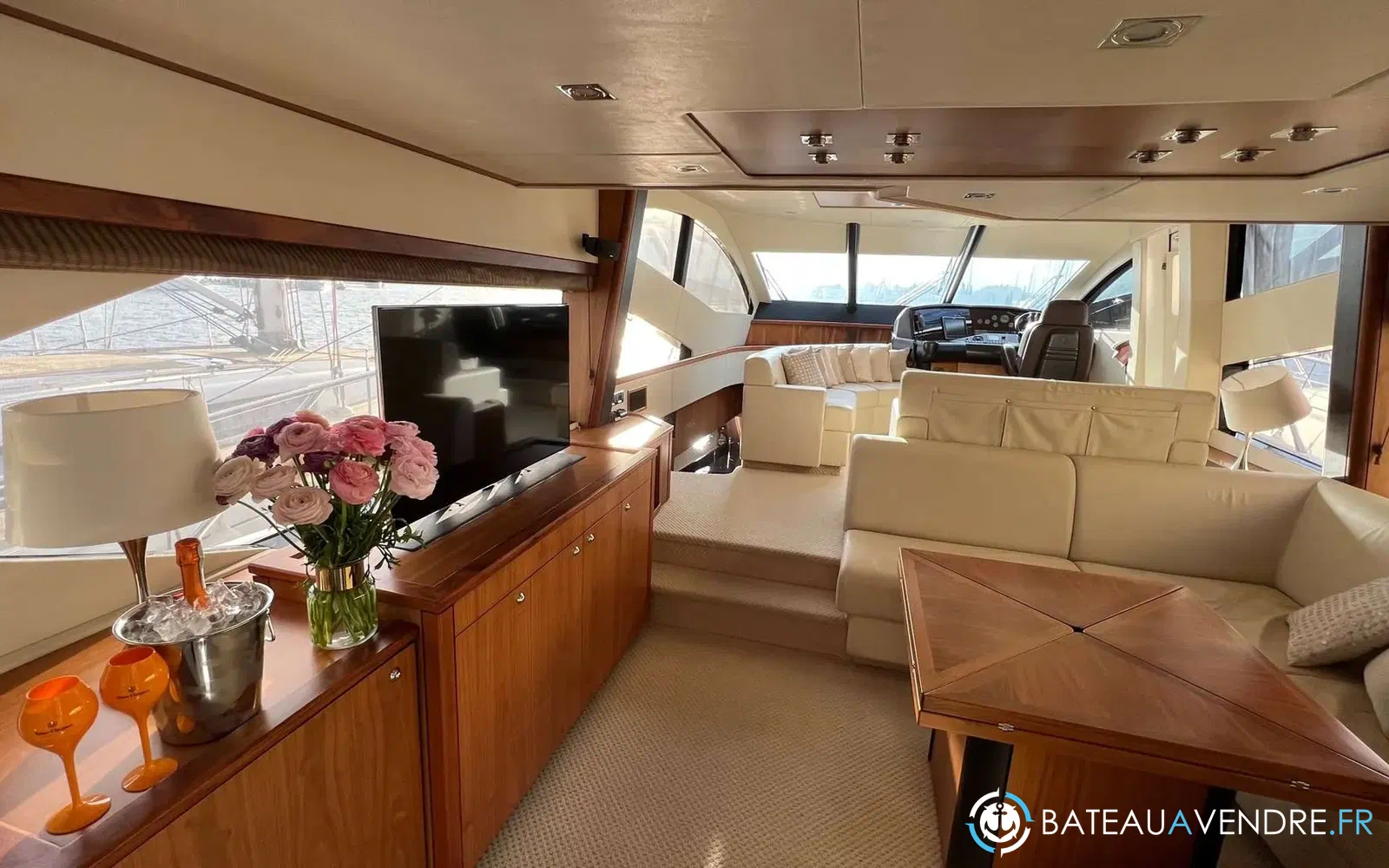 slider 4 Sunseeker Manhattan 60