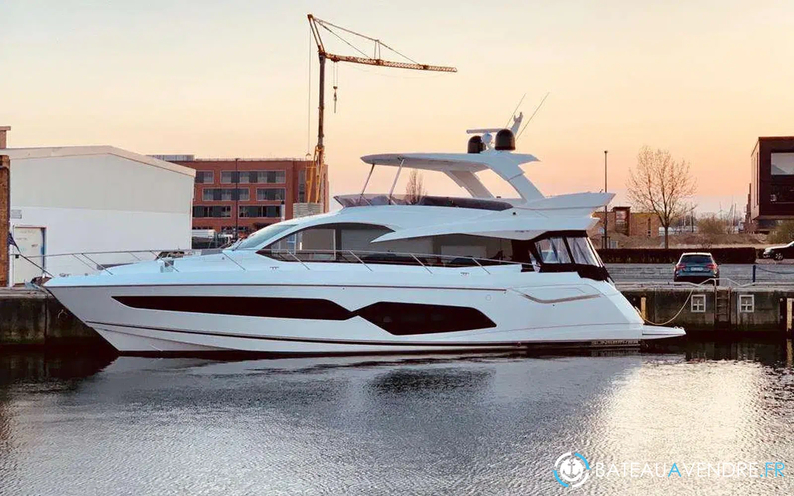 slider 0 Sunseeker Manhattan 66