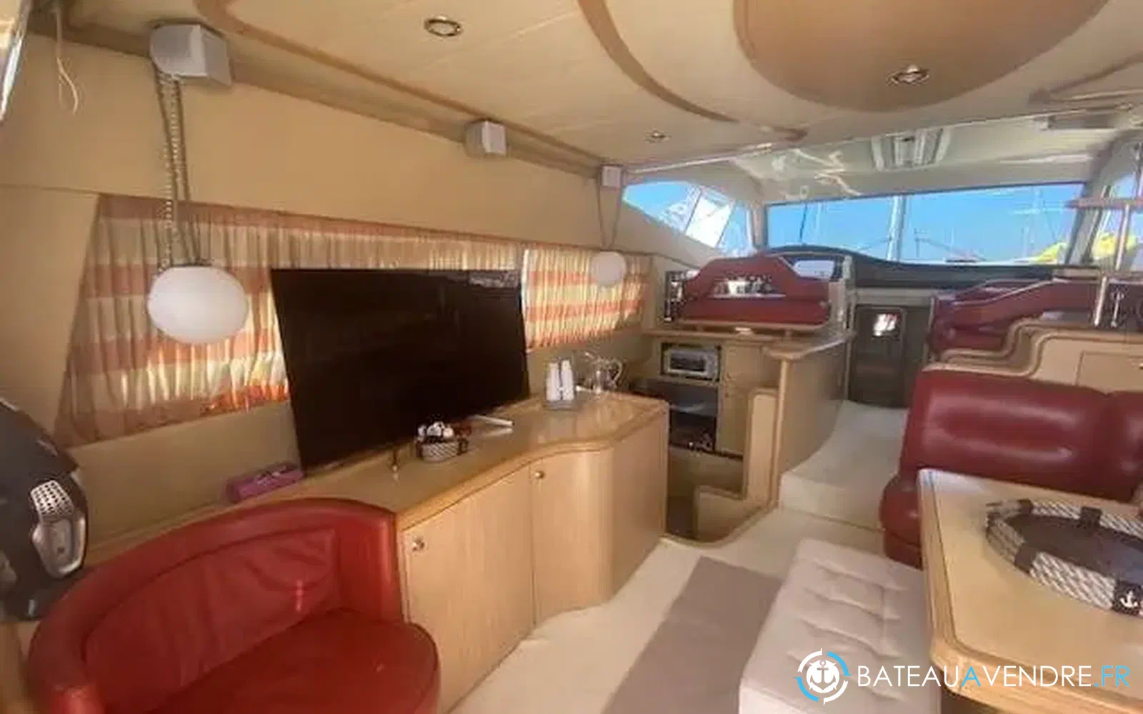 slider 15 Ferretti 530