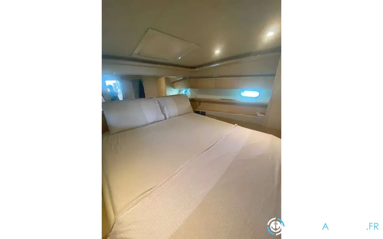 slider 1 Ferretti 530
