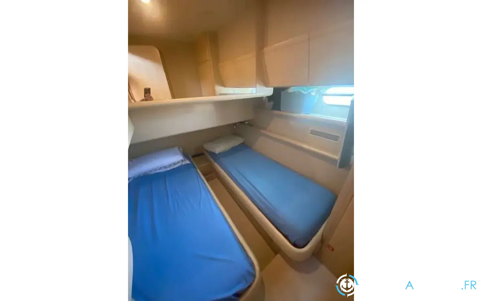 slider 26 Ferretti 530