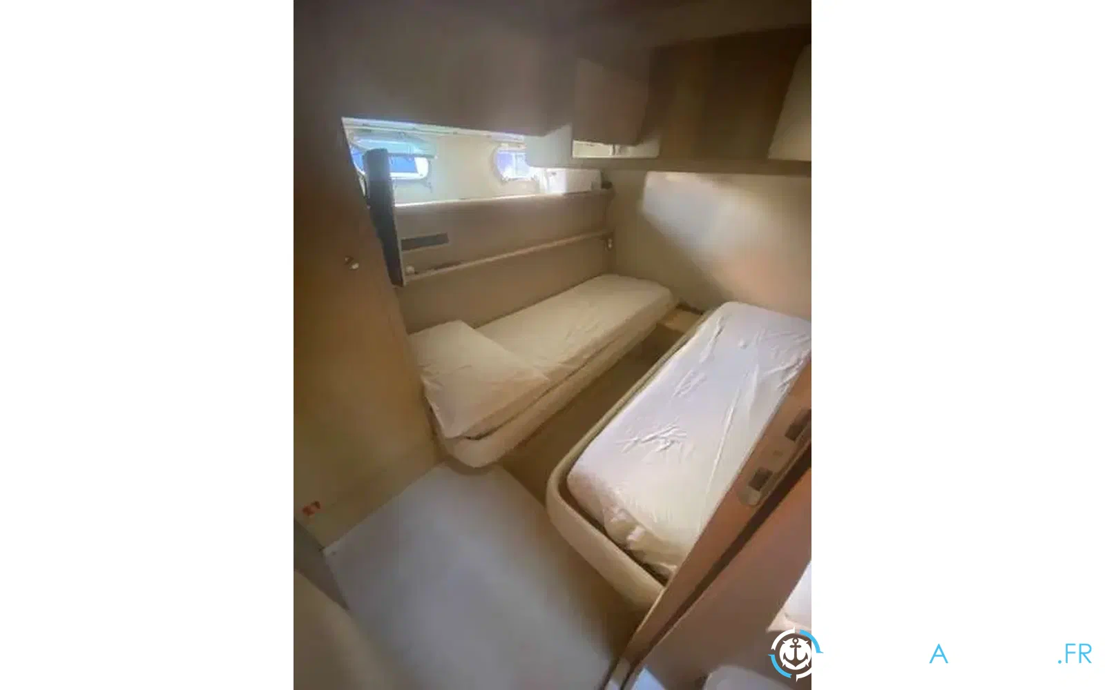 slider 28 Ferretti 530