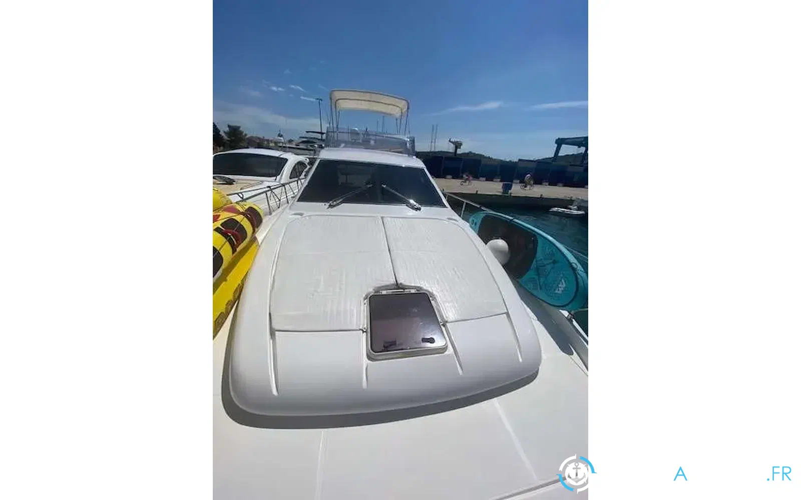 slider 8 Ferretti 530