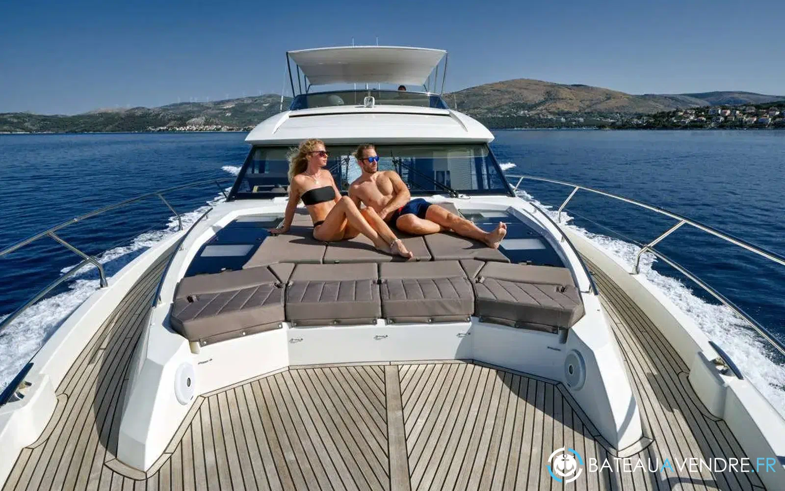 slider 4 Jeanneau Prestige 630