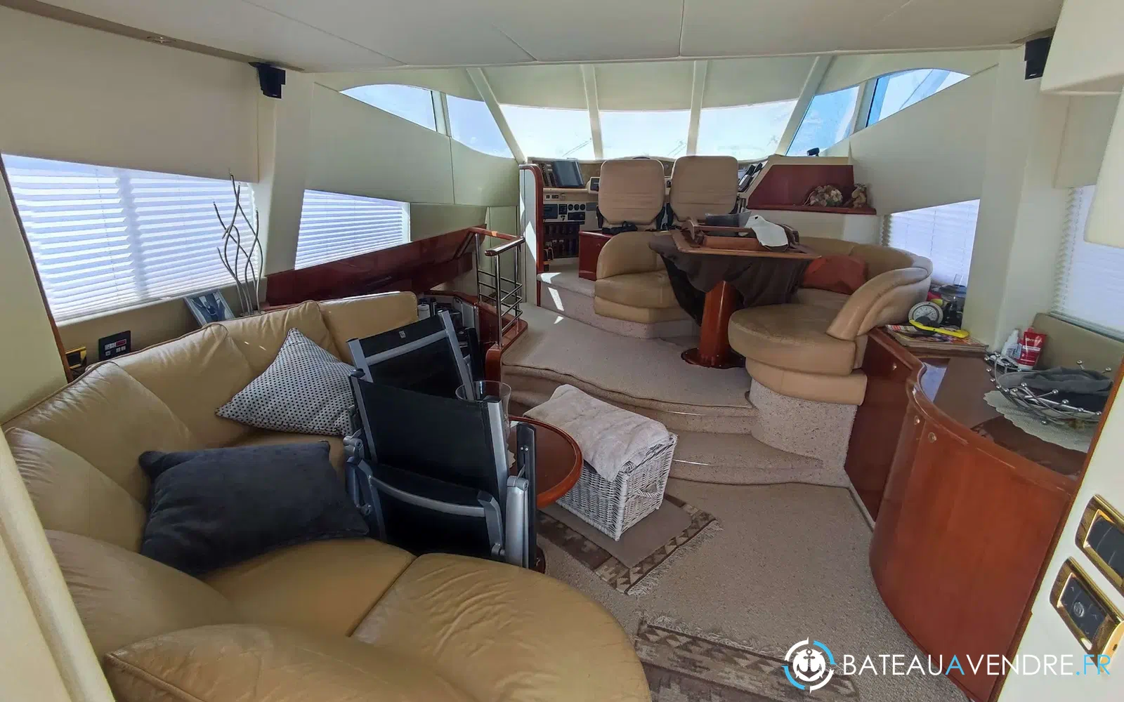 slider 16 Fairline Squadron 52