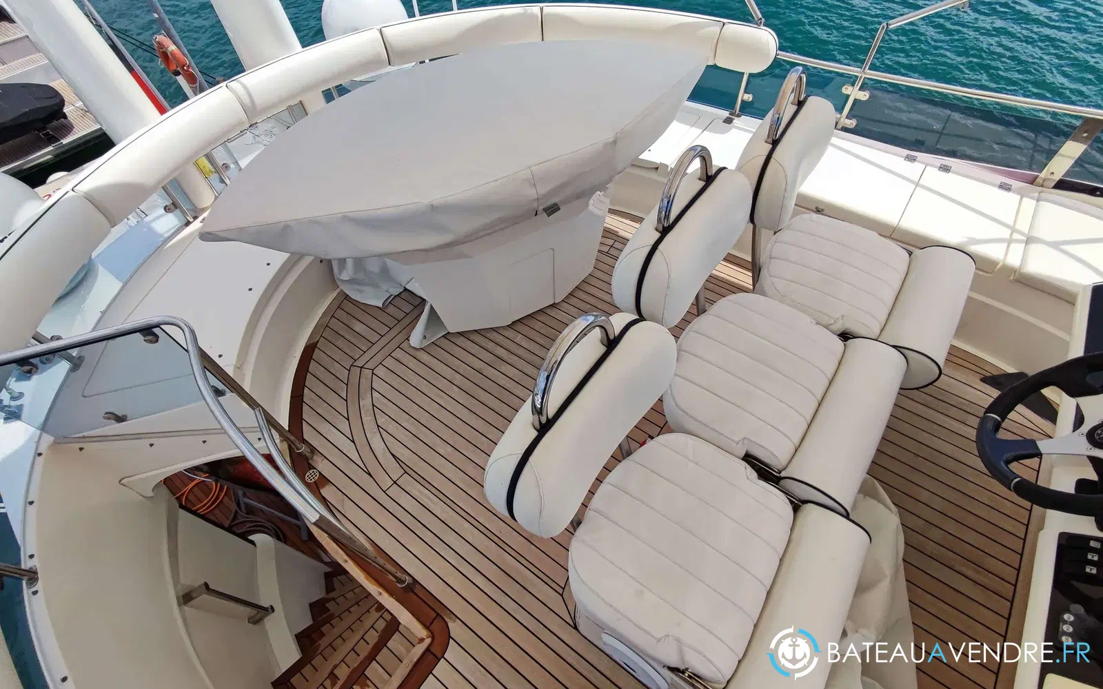 slider 2 Fairline Squadron 52