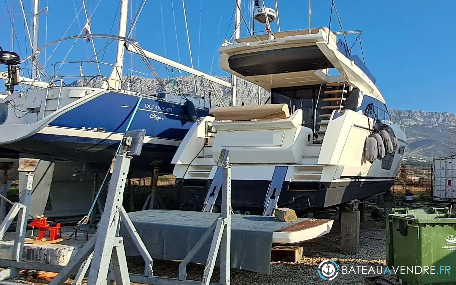 slider 7 Ferretti 500