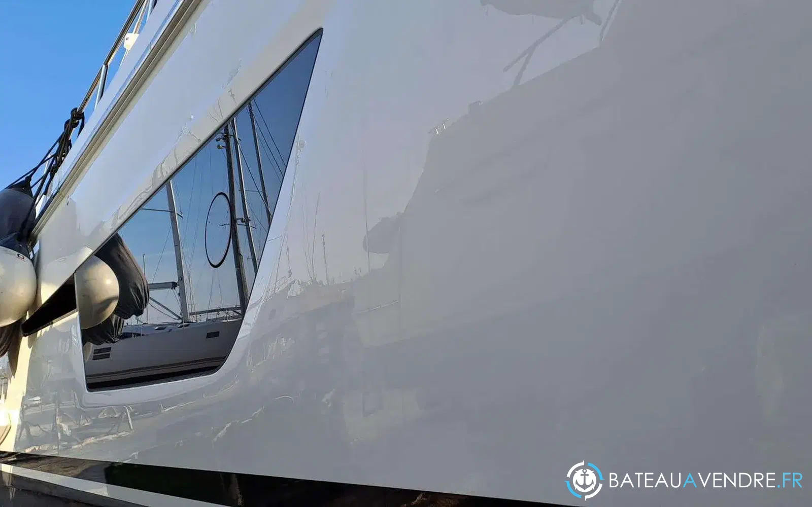slider 8 Ferretti 500