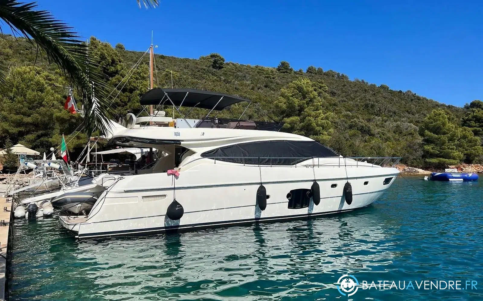 slider 0 Ferretti 592