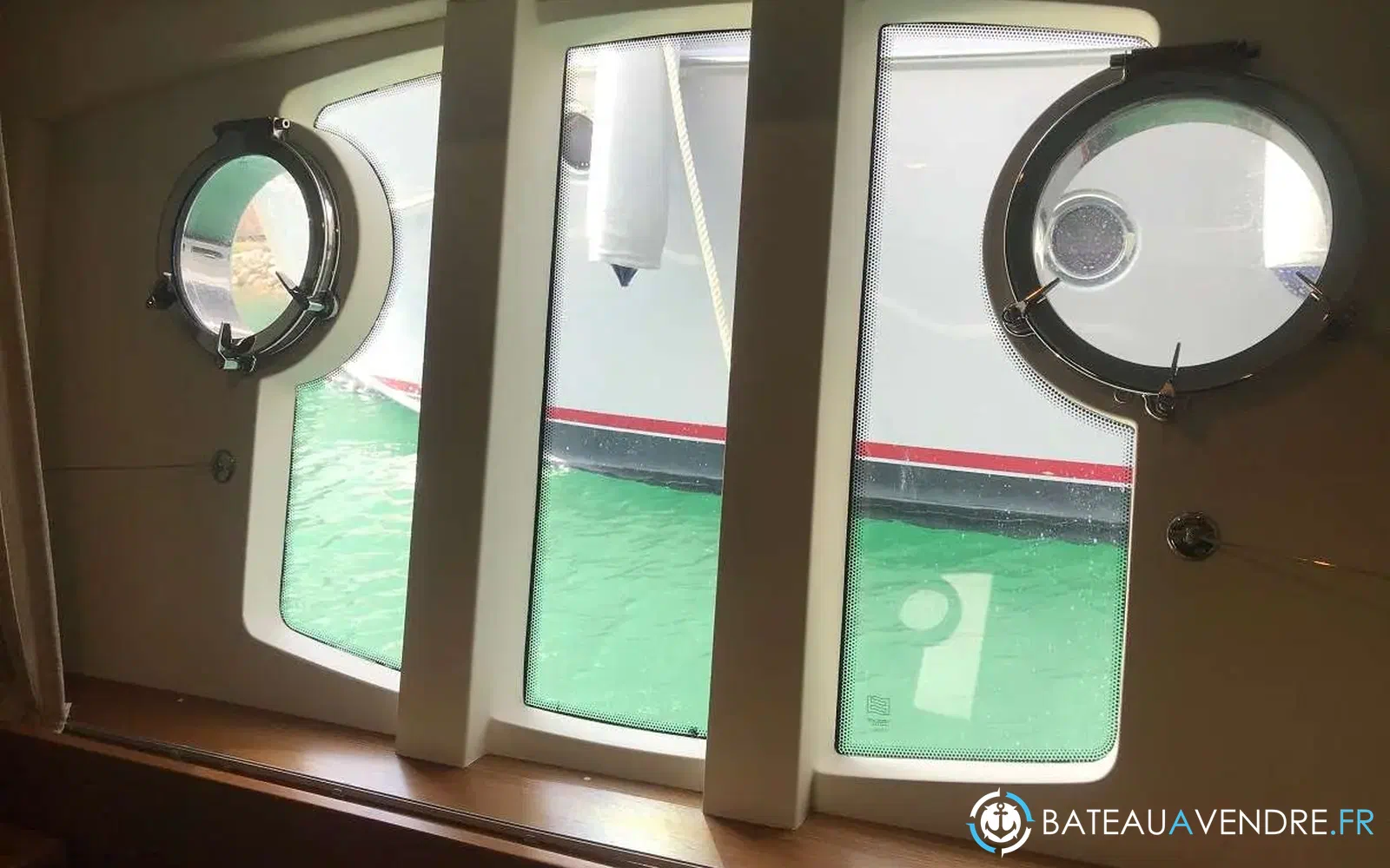 slider 2 Ferretti 592