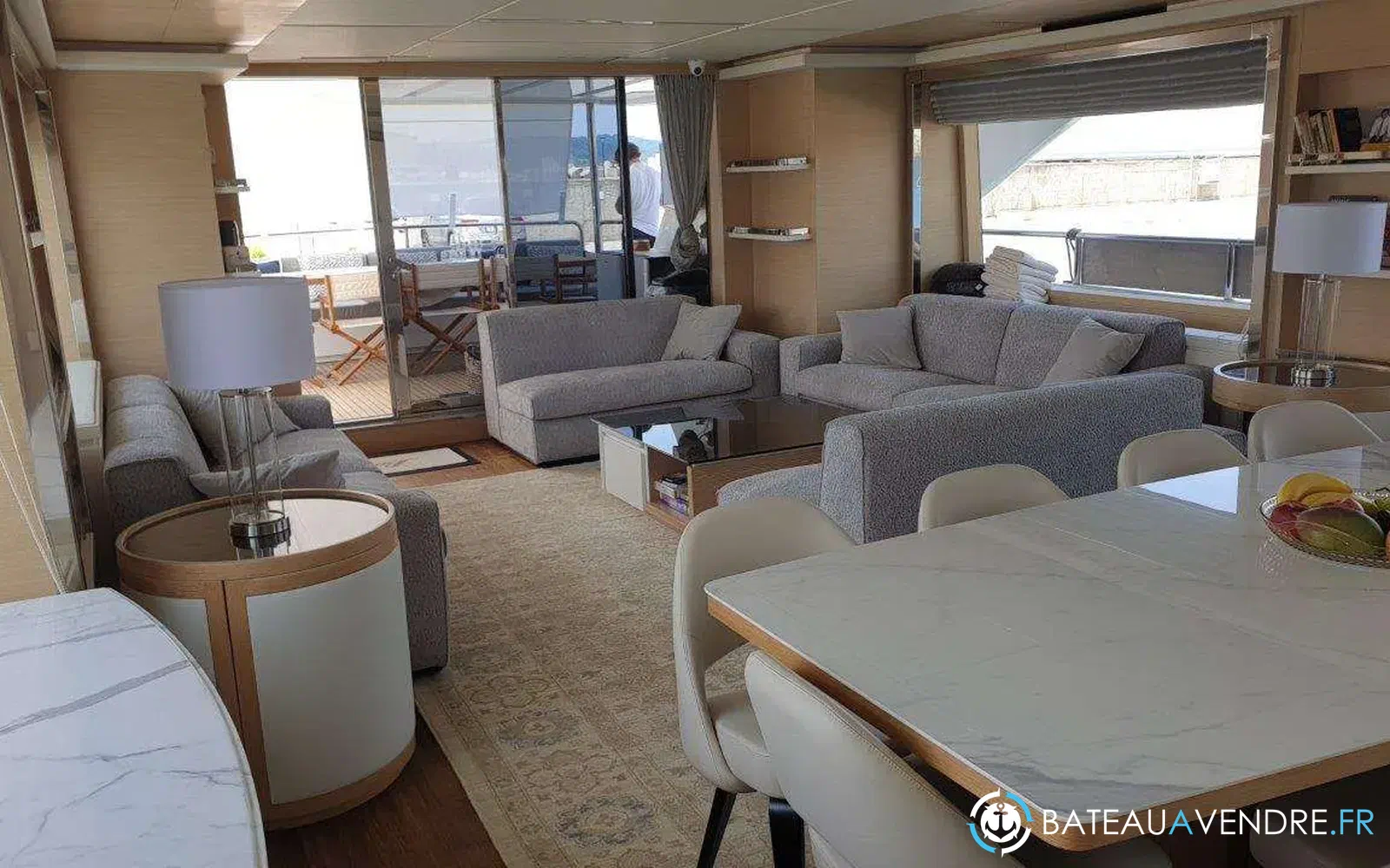 slider 13 Benetti Delfino 93