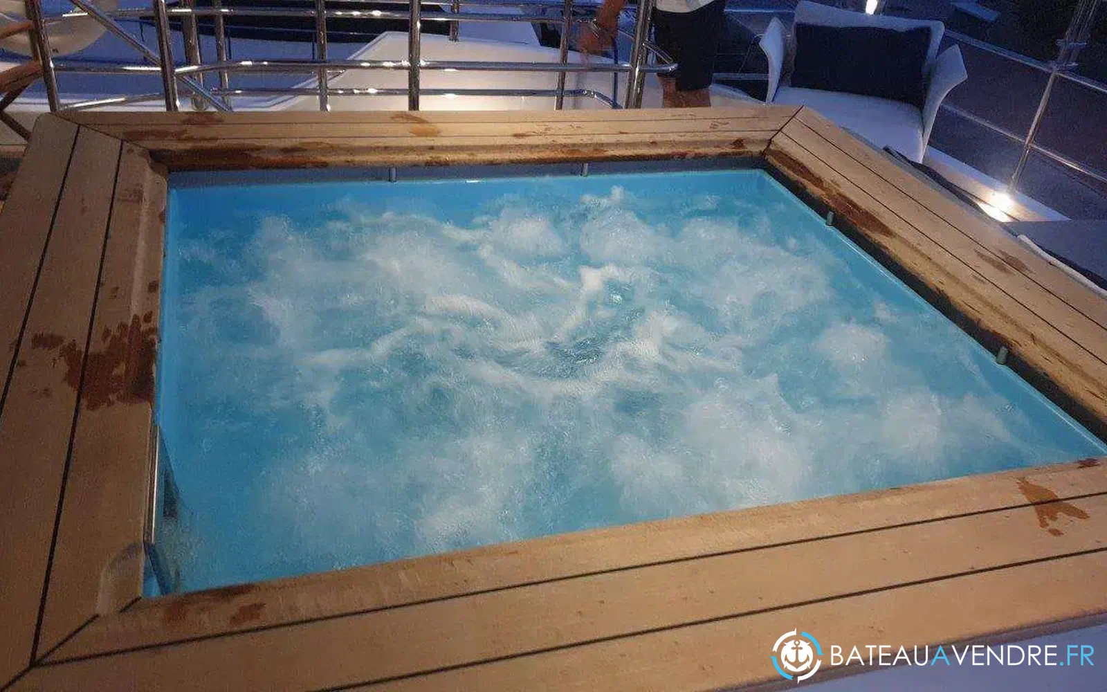 slider 20 Benetti Delfino 93