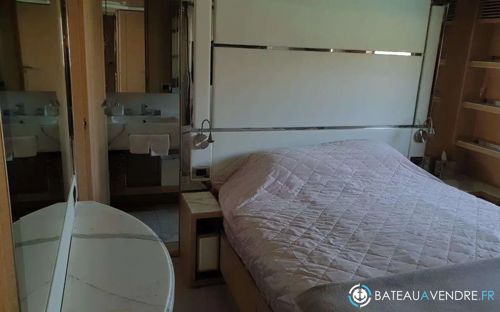 slider 21 Benetti Delfino 93