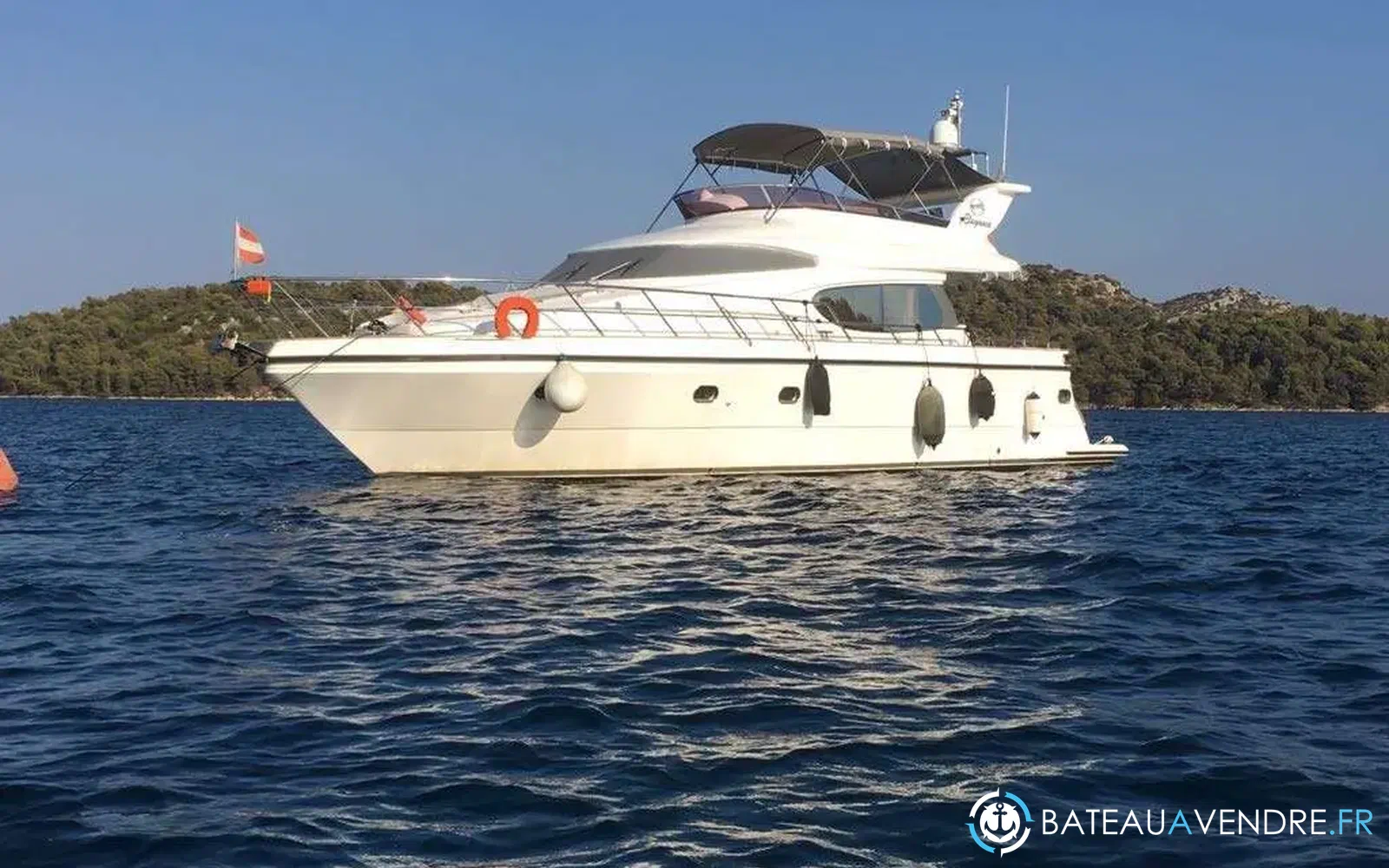 slider 0 Elegance Yachts Elegance 54