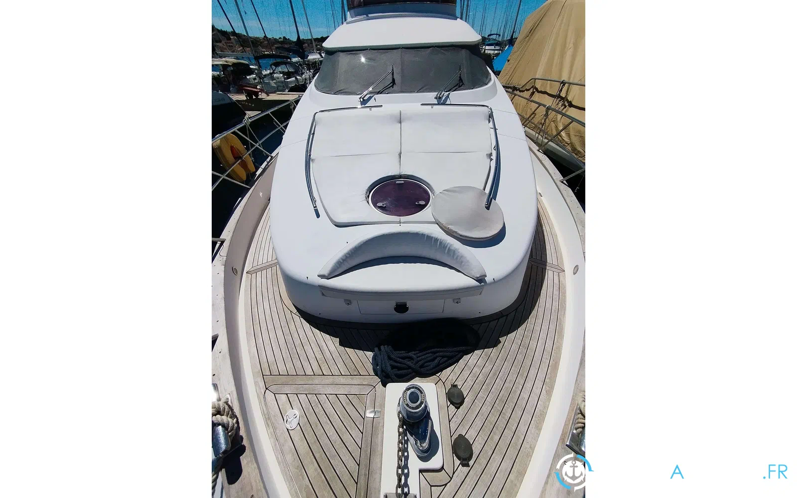 slider 13 Elegance Yachts Elegance 54