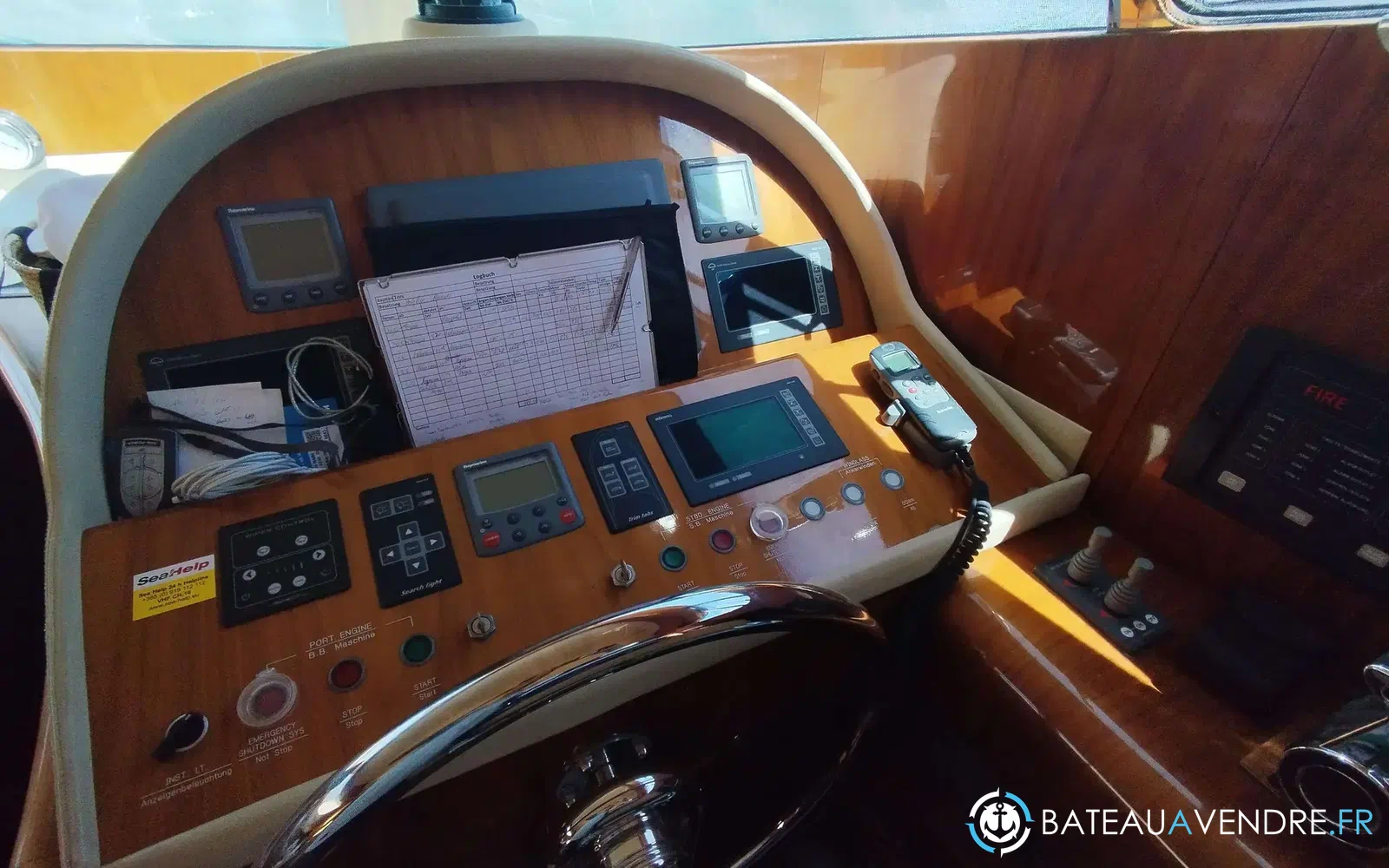 slider 18 Elegance Yachts Elegance 54