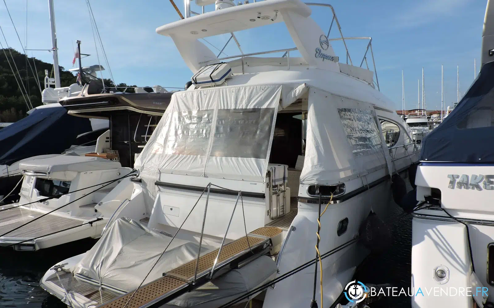 slider 19 Elegance Yachts Elegance 54