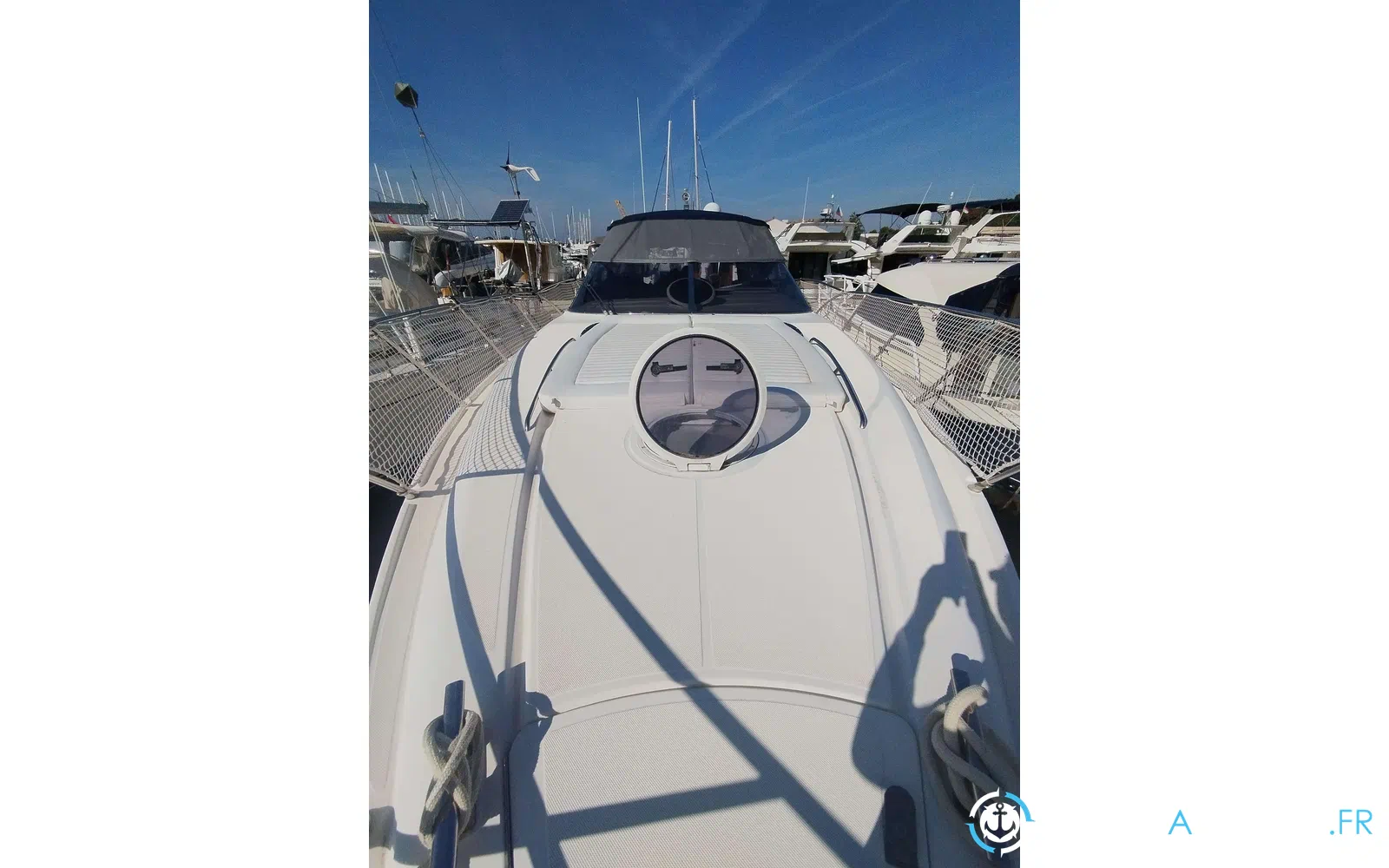 slider 11 Azimut Atlantis 42