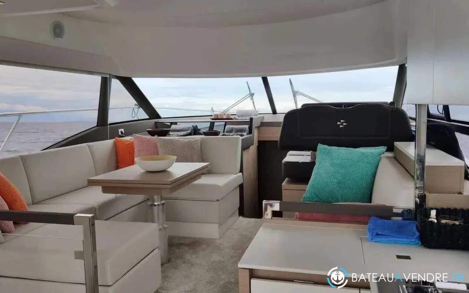 slider 9 Jeanneau Prestige 460 Fly