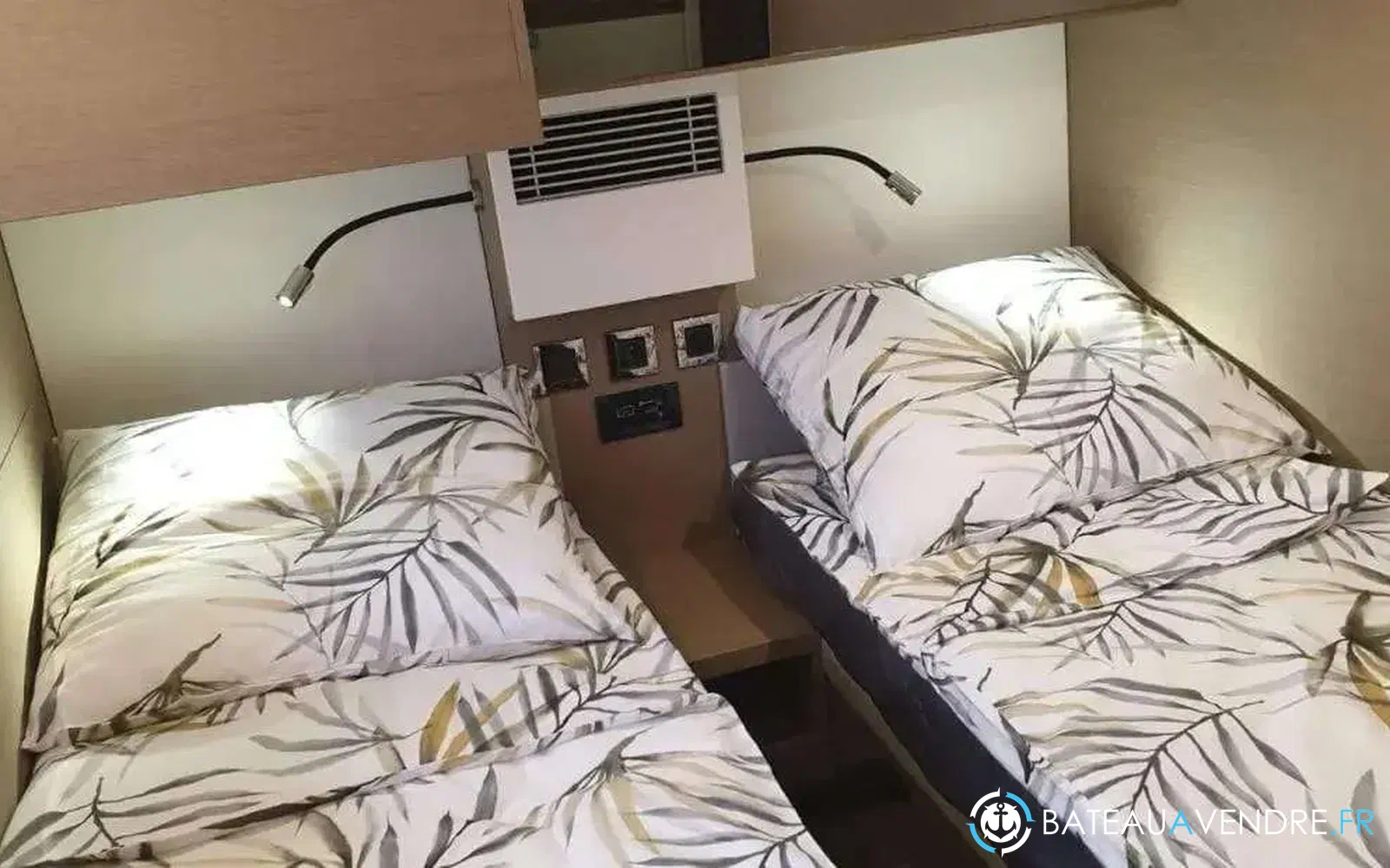 slider 8 Jeanneau Prestige 460 Fly