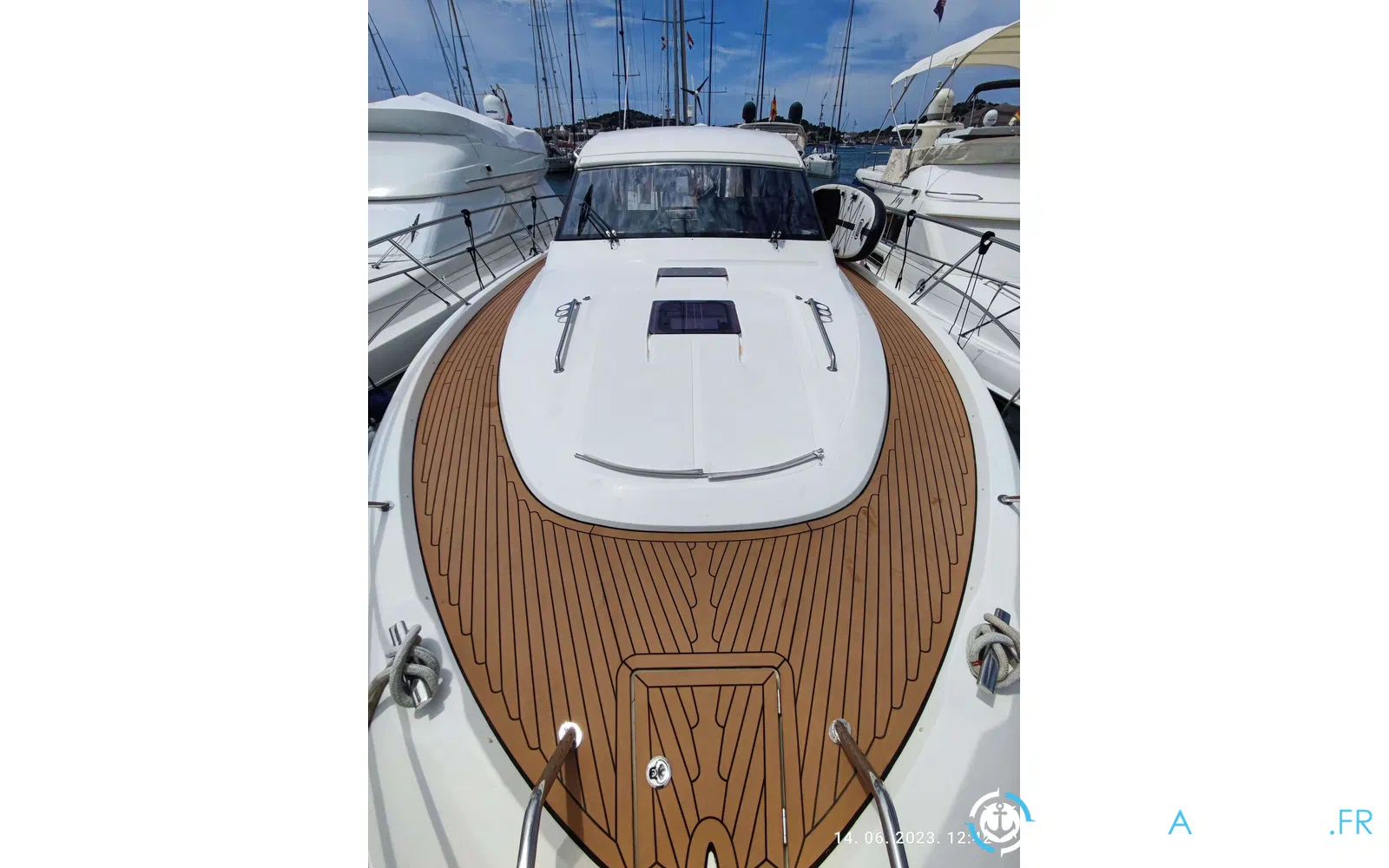 slider 6 Bavaria Sport 40 HT