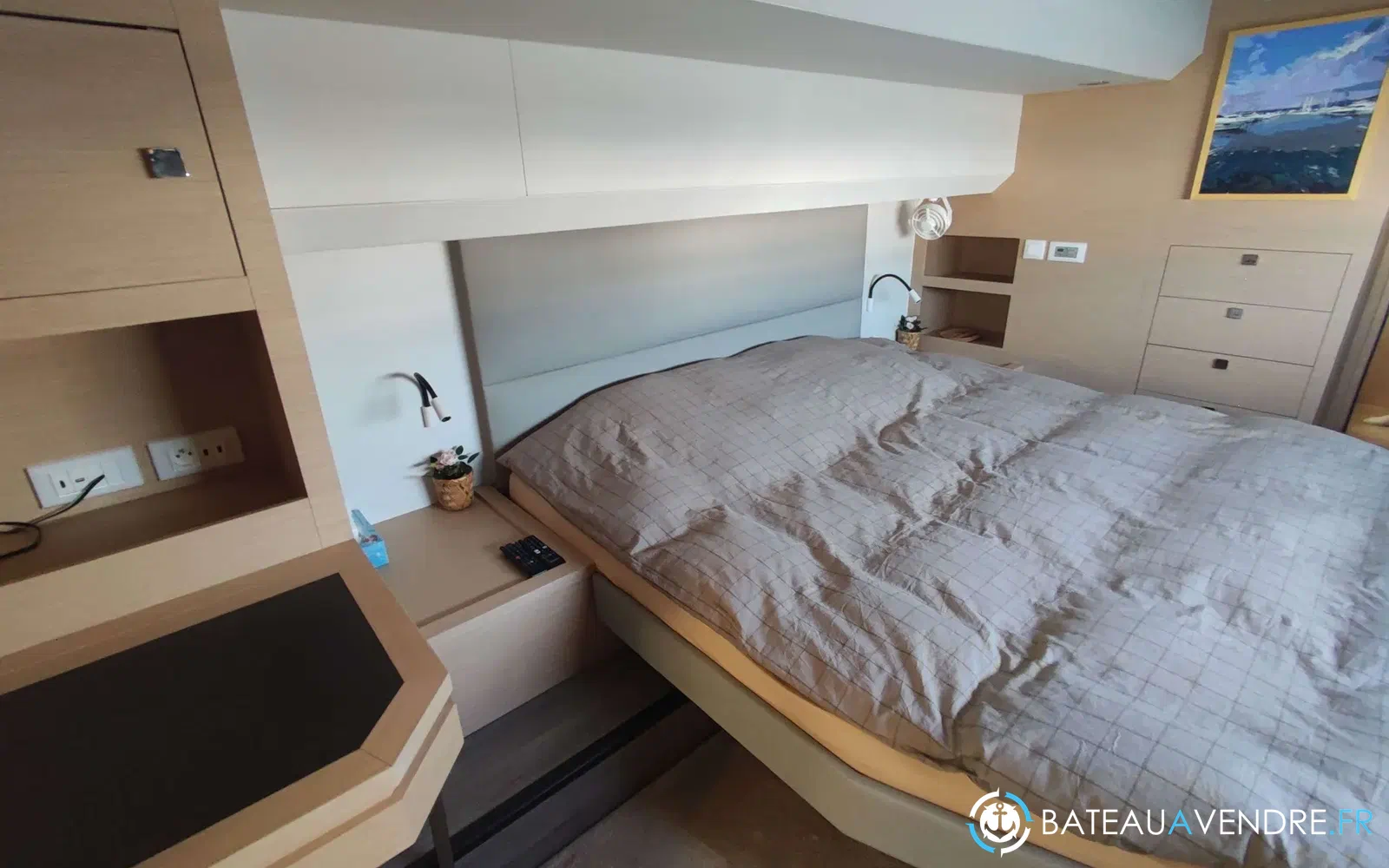 slider 1 Fountaine Pajot My 44
