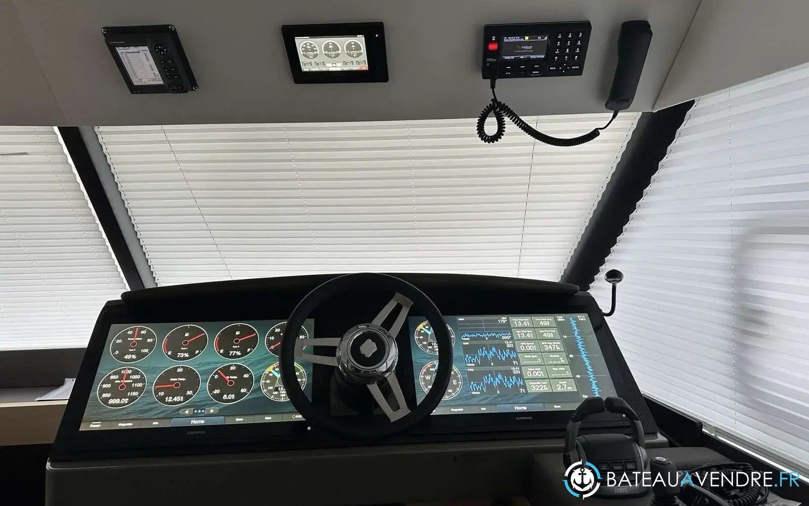 slider 4 Fountaine Pajot My 44