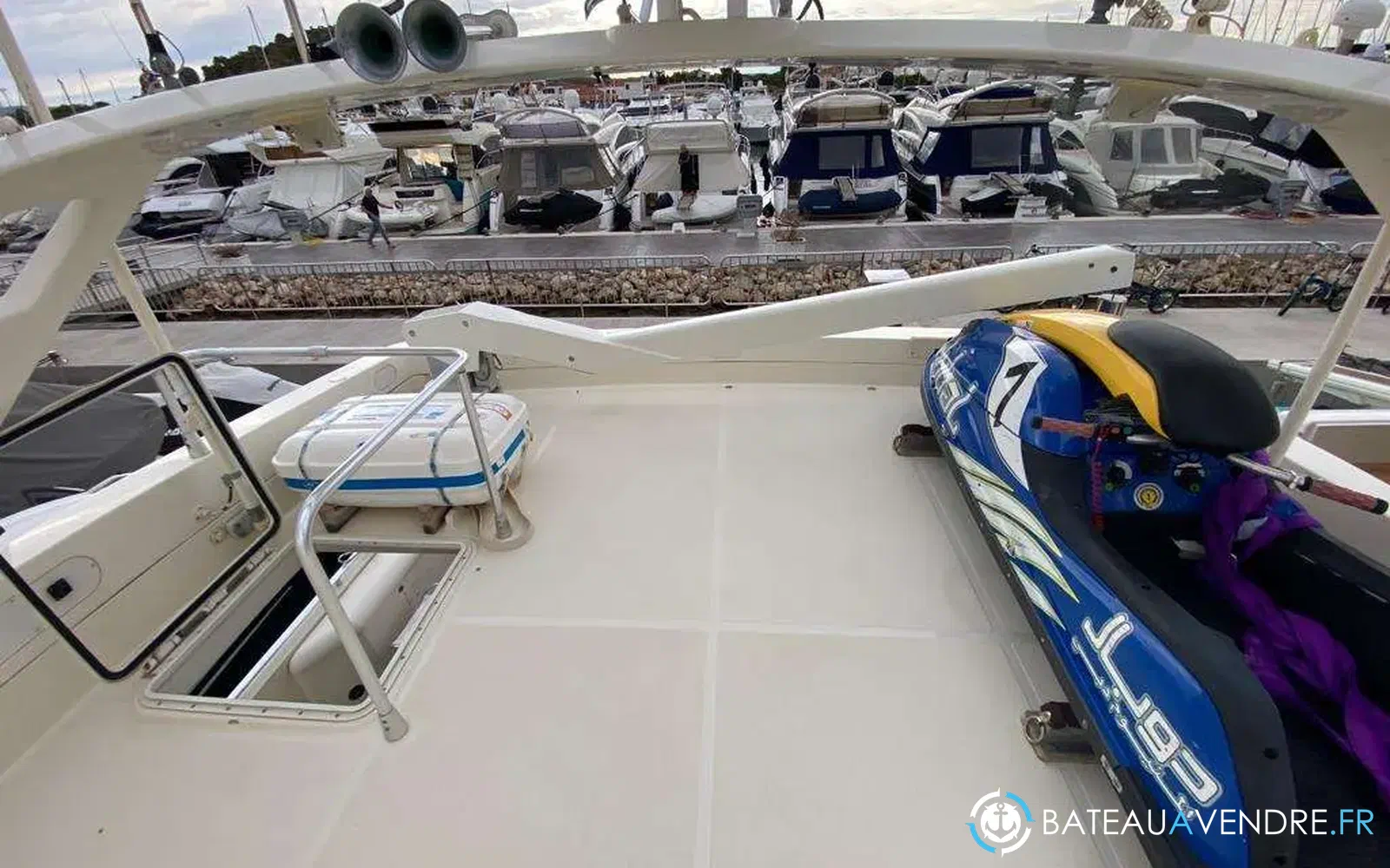 slider 11 Ferretti 58 S
