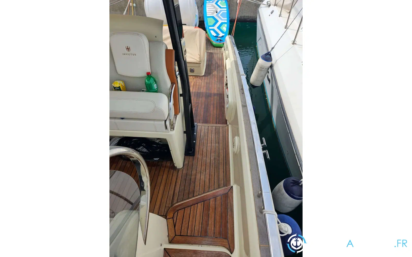 slider 11 Invictus 370 GT