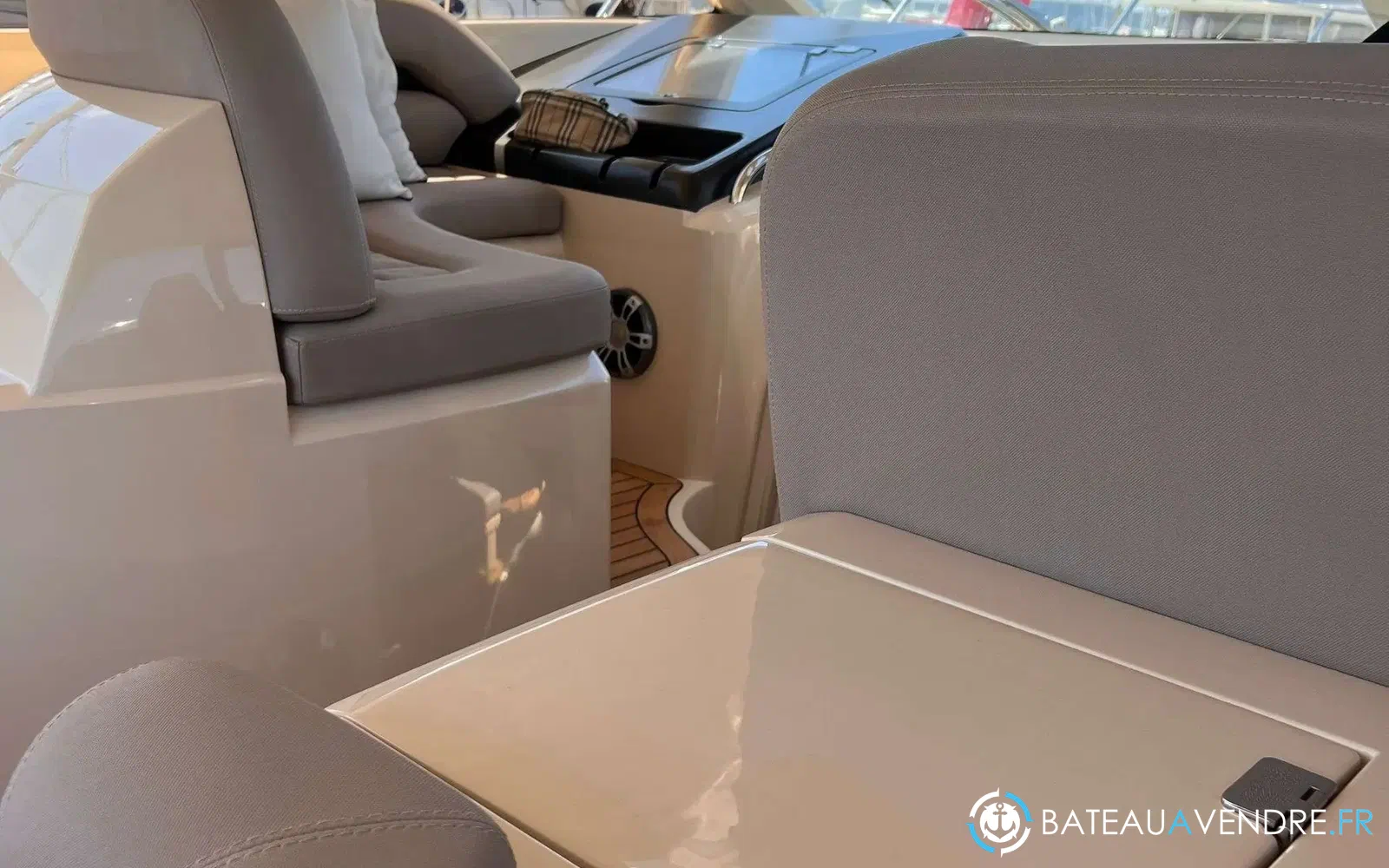 slider 22 Sunseeker Portofino 47