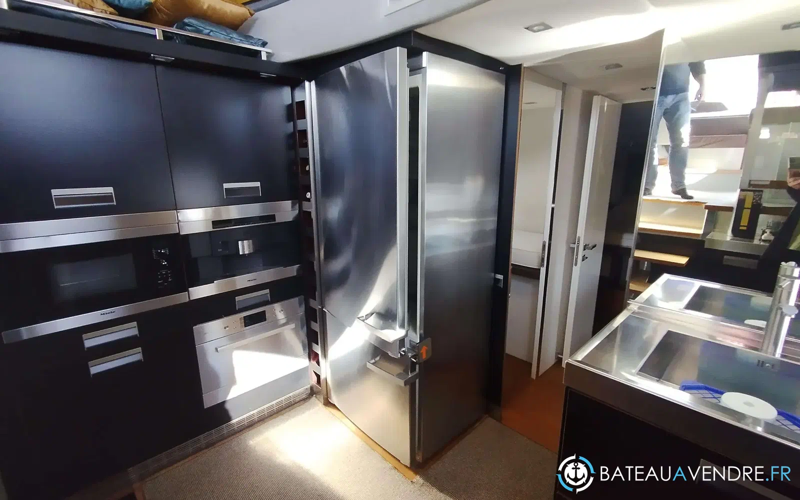 slider 23 Rio Yachts Colorado 54