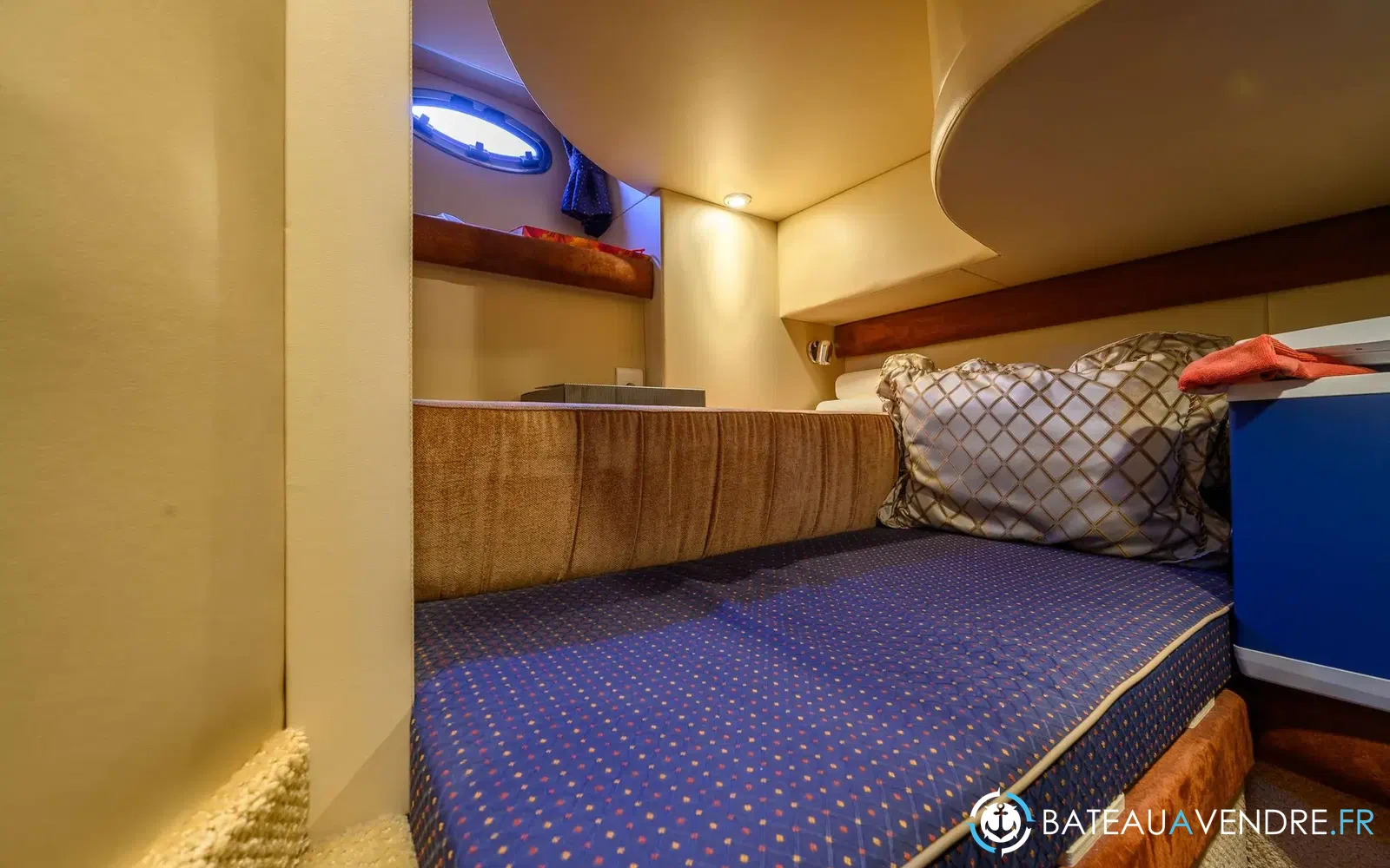 slider 1 Meridian Yacht 341