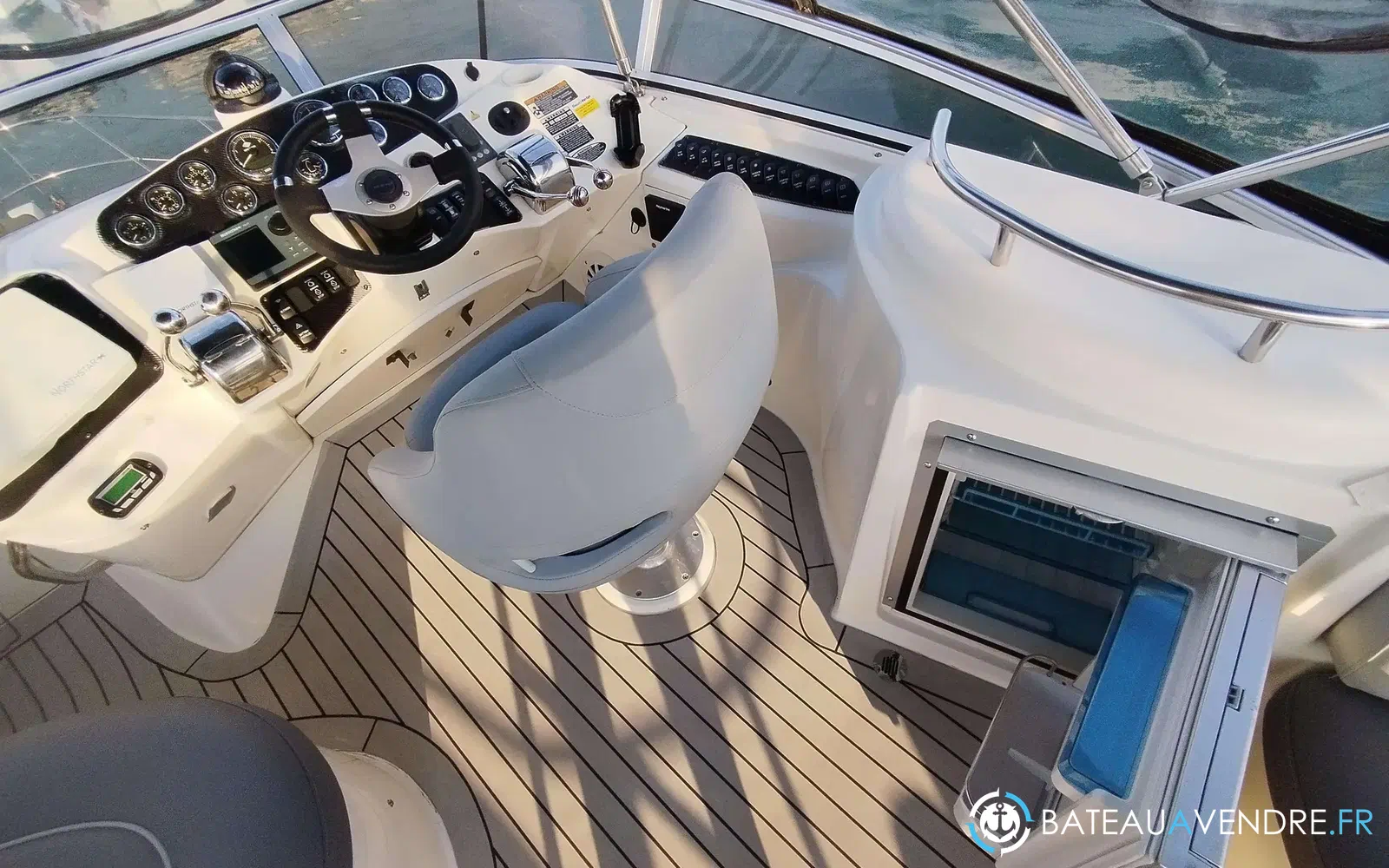 slider 4 Meridian Yacht 341