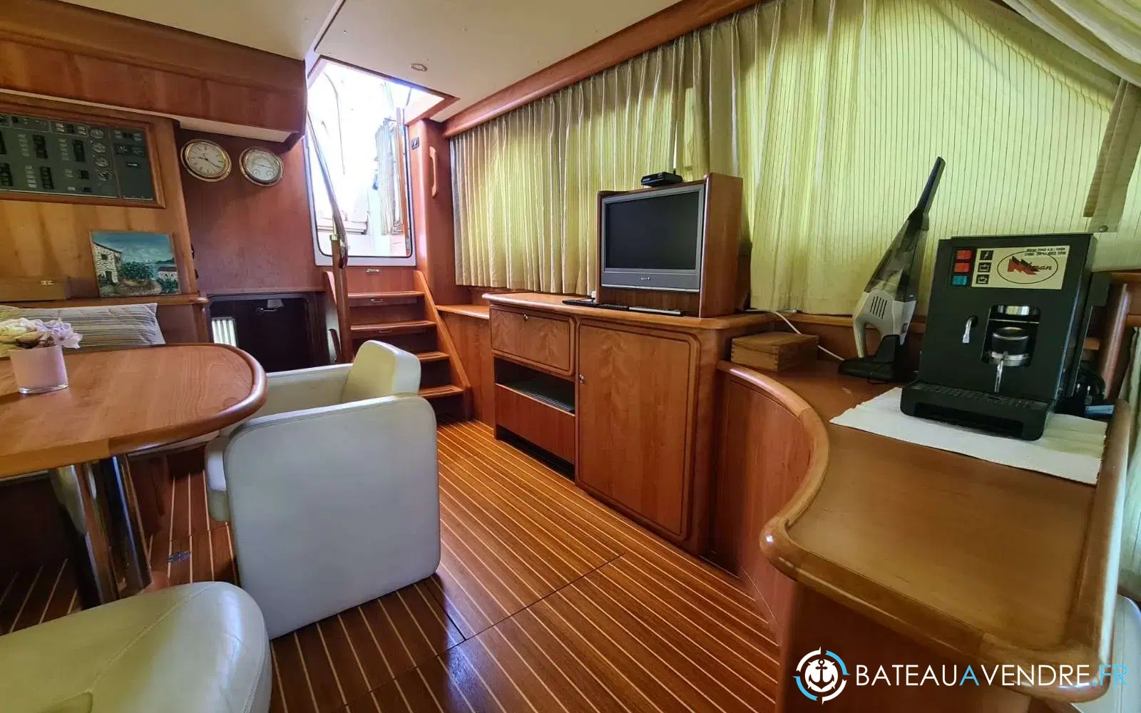 slider 12 Linssen 470 Grand Sturdy