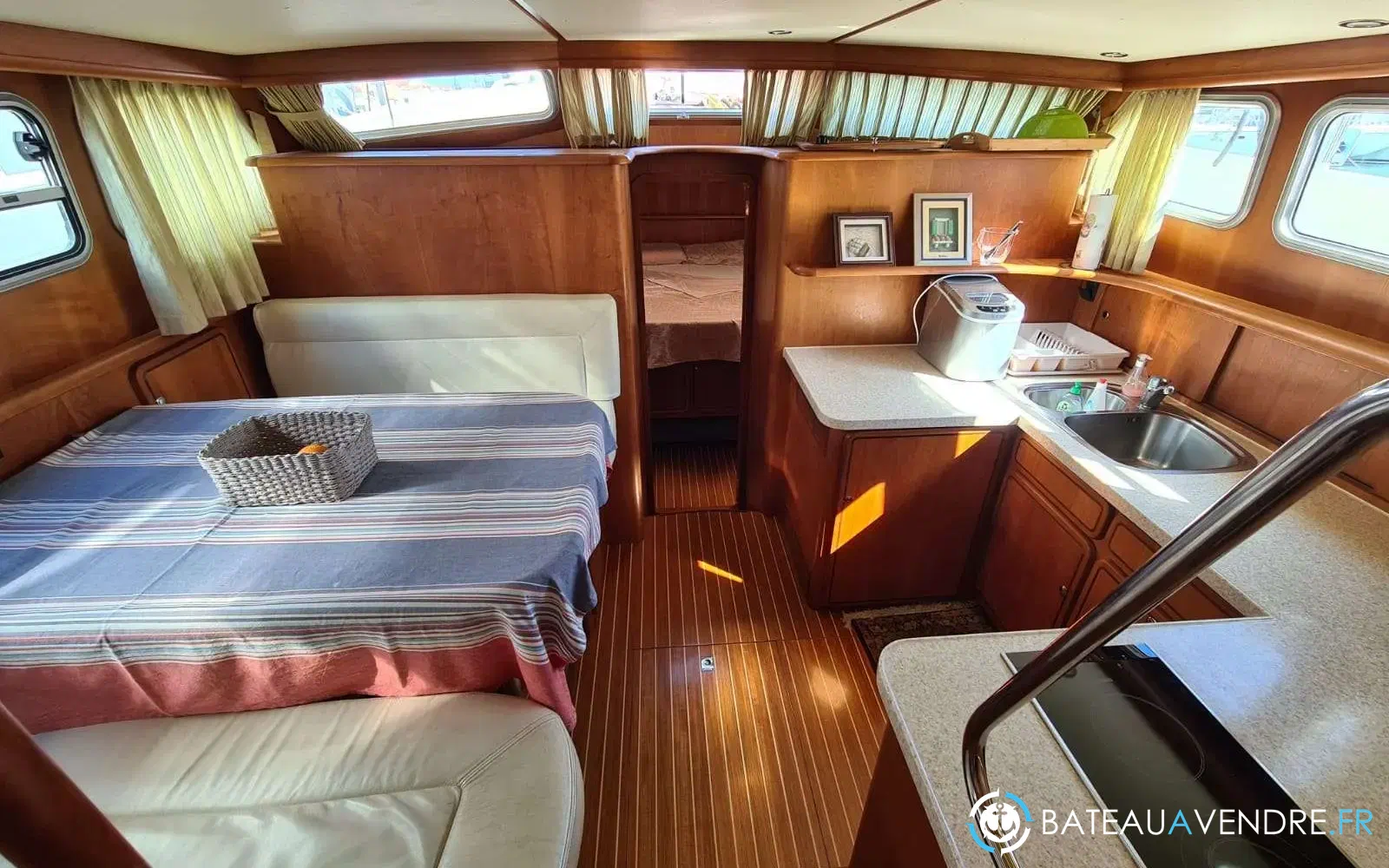 slider 16 Linssen 470 Grand Sturdy